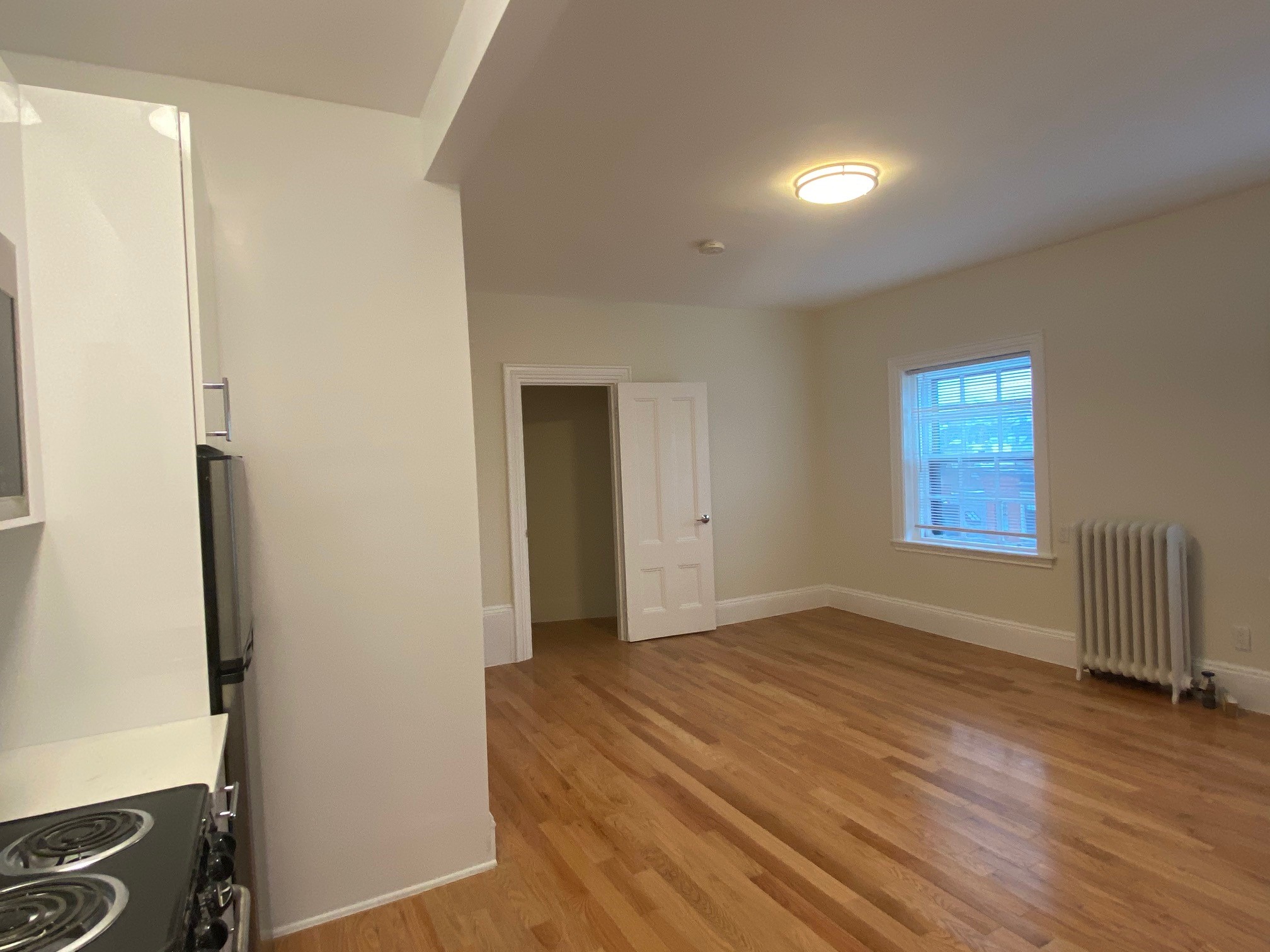 92 Charles St, Beacon Hill