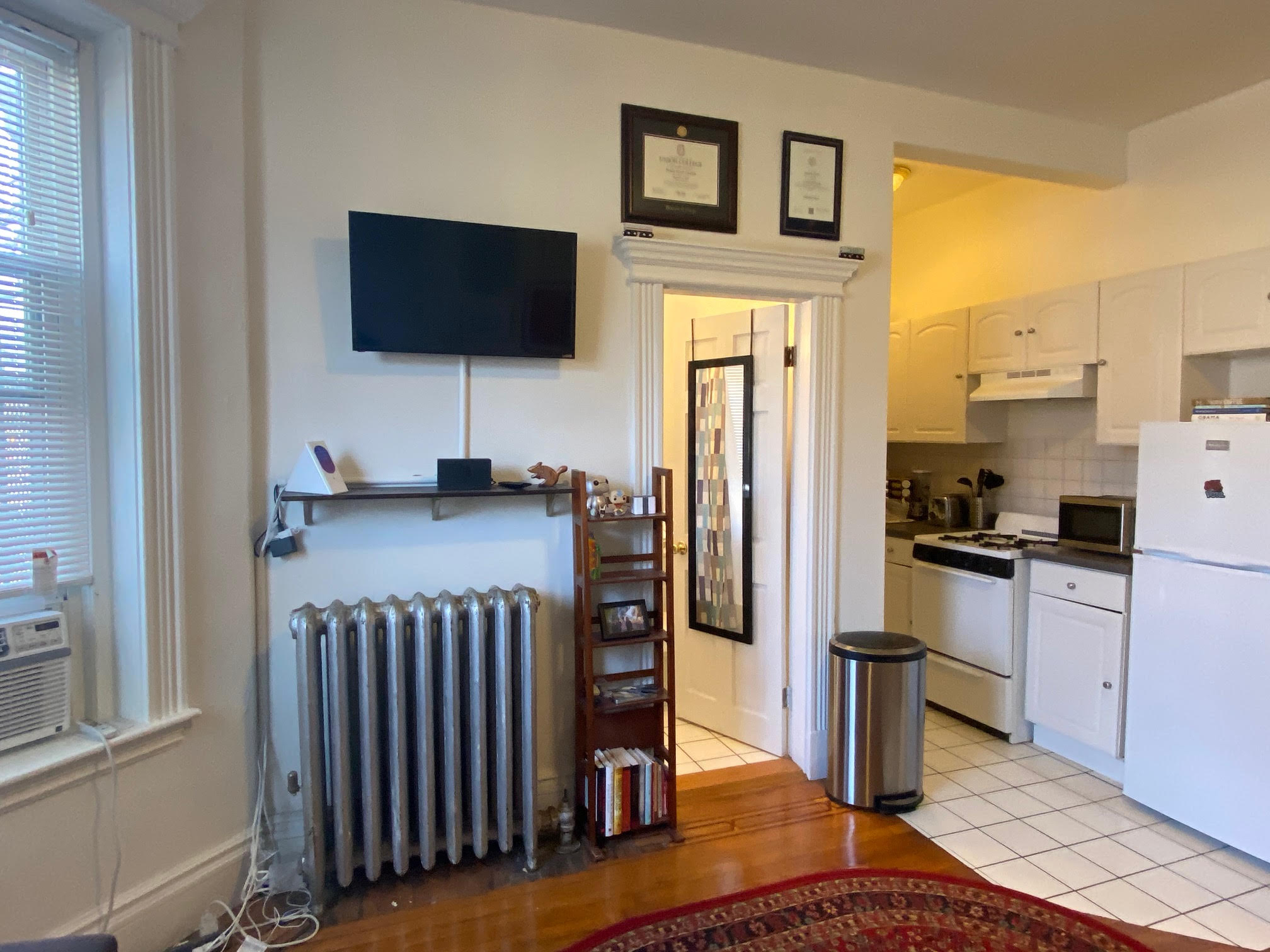 Studio bed, 1 bath apartment for rent at 1298 Commonwealth Ave Unit 3, Allston — photo 5 of 13