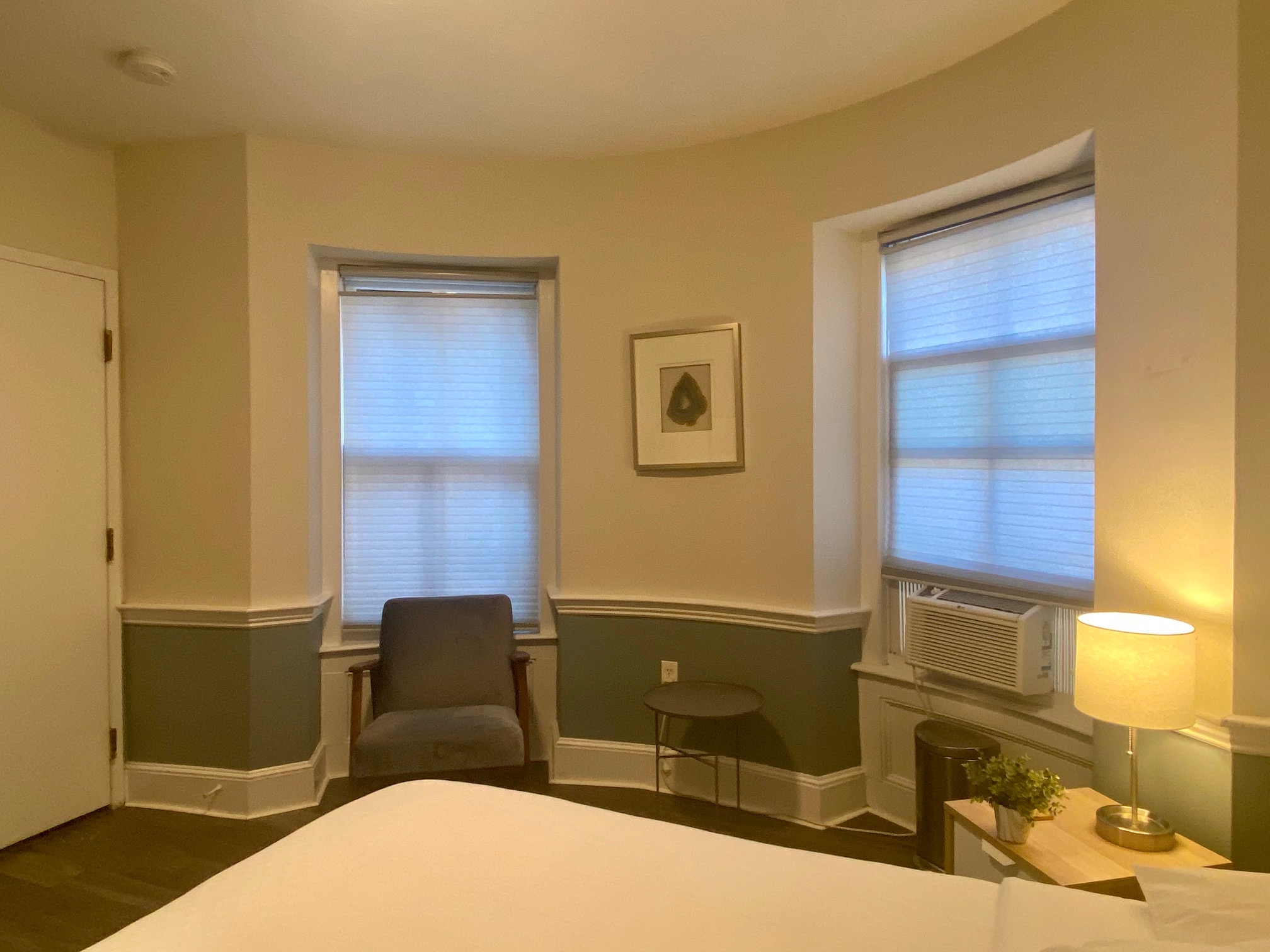 44 Concord Sq, South End