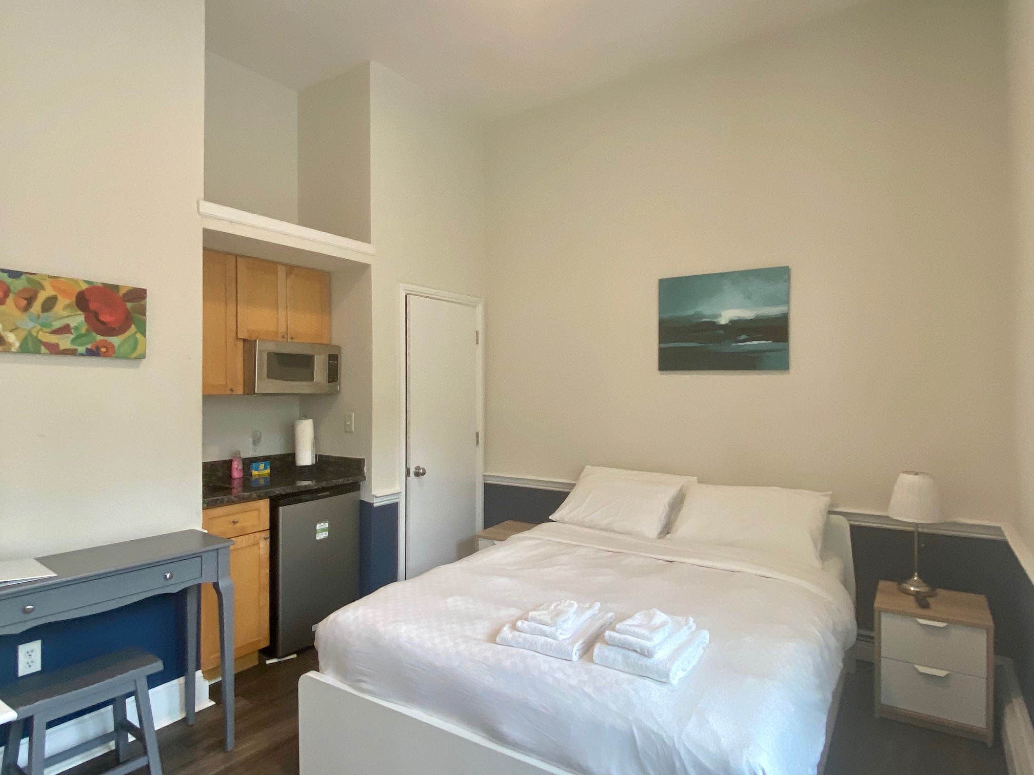 44 Concord Sq, South End