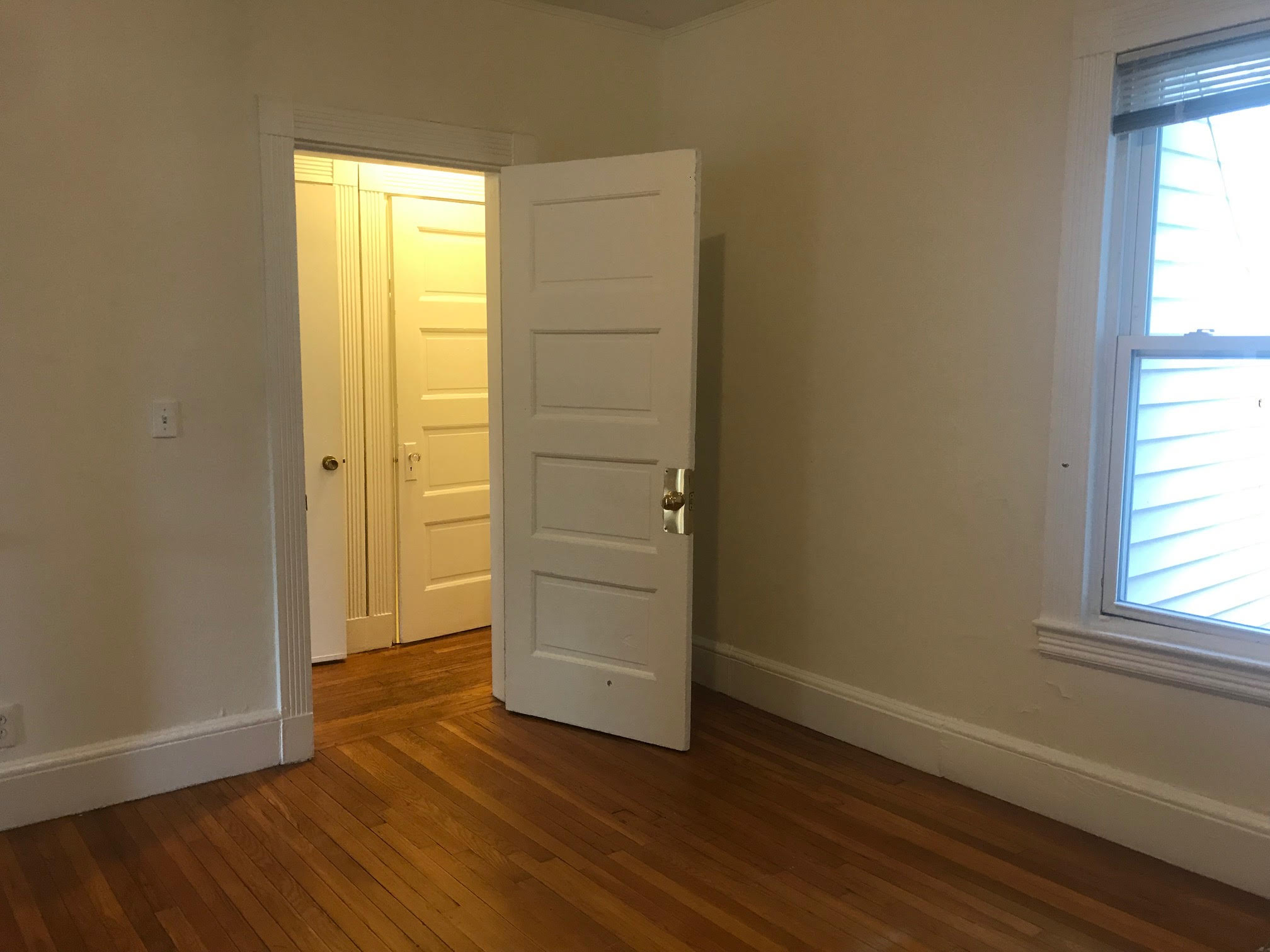 1 bed, 1 bath apartment for rent at 3 Walnut Ter Unit 1, Newton — photo 13 of 26