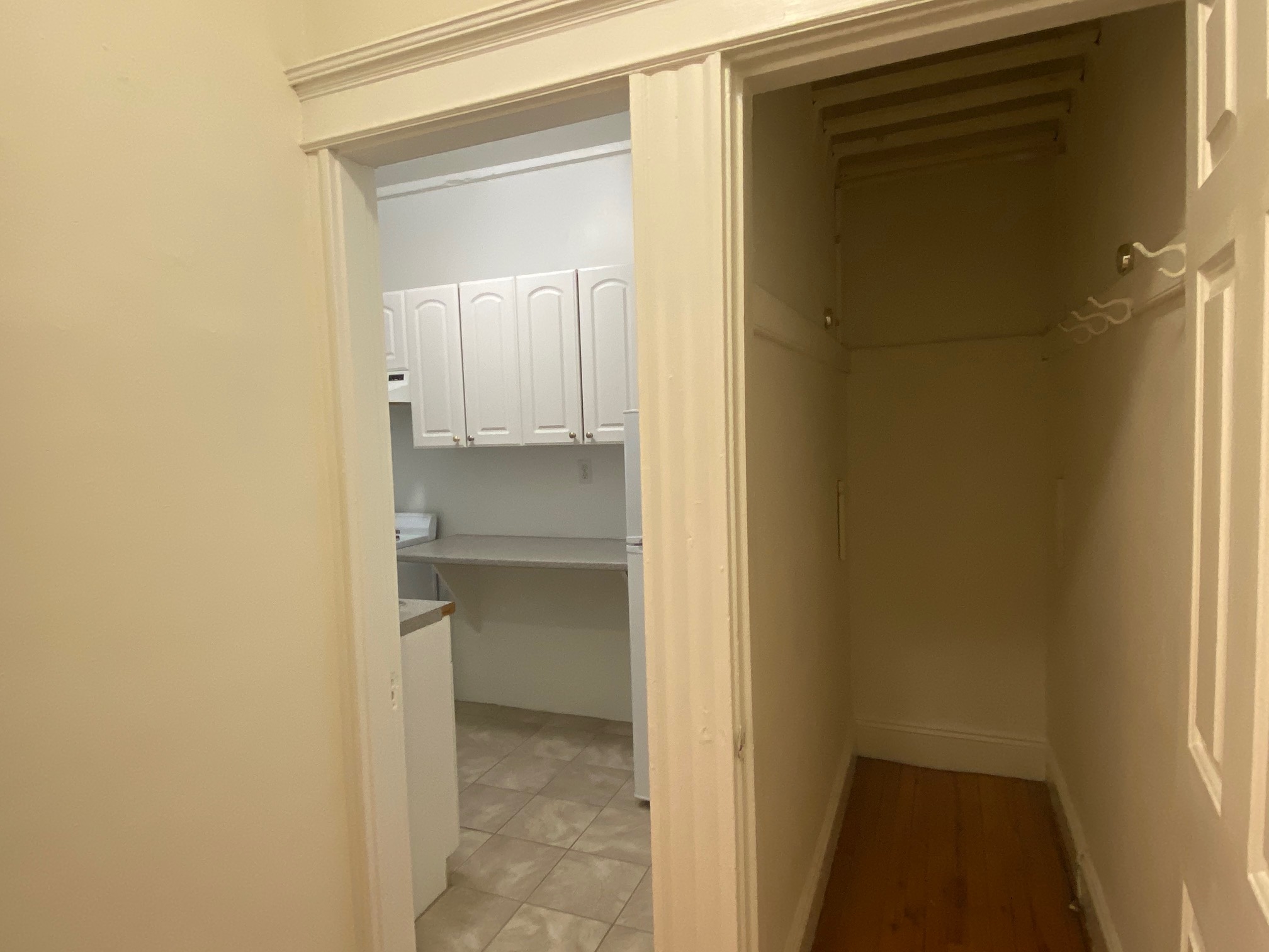 Studio bed, 1 bath apartment for rent at 6 Orkney Rd Unit 5, Brighton — photo 13 of 15