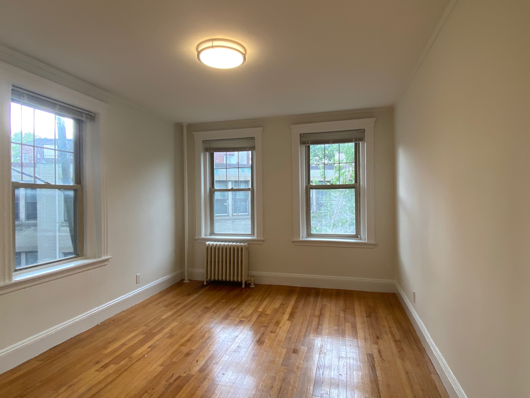 1848 Commonwealth Ave, Brighton