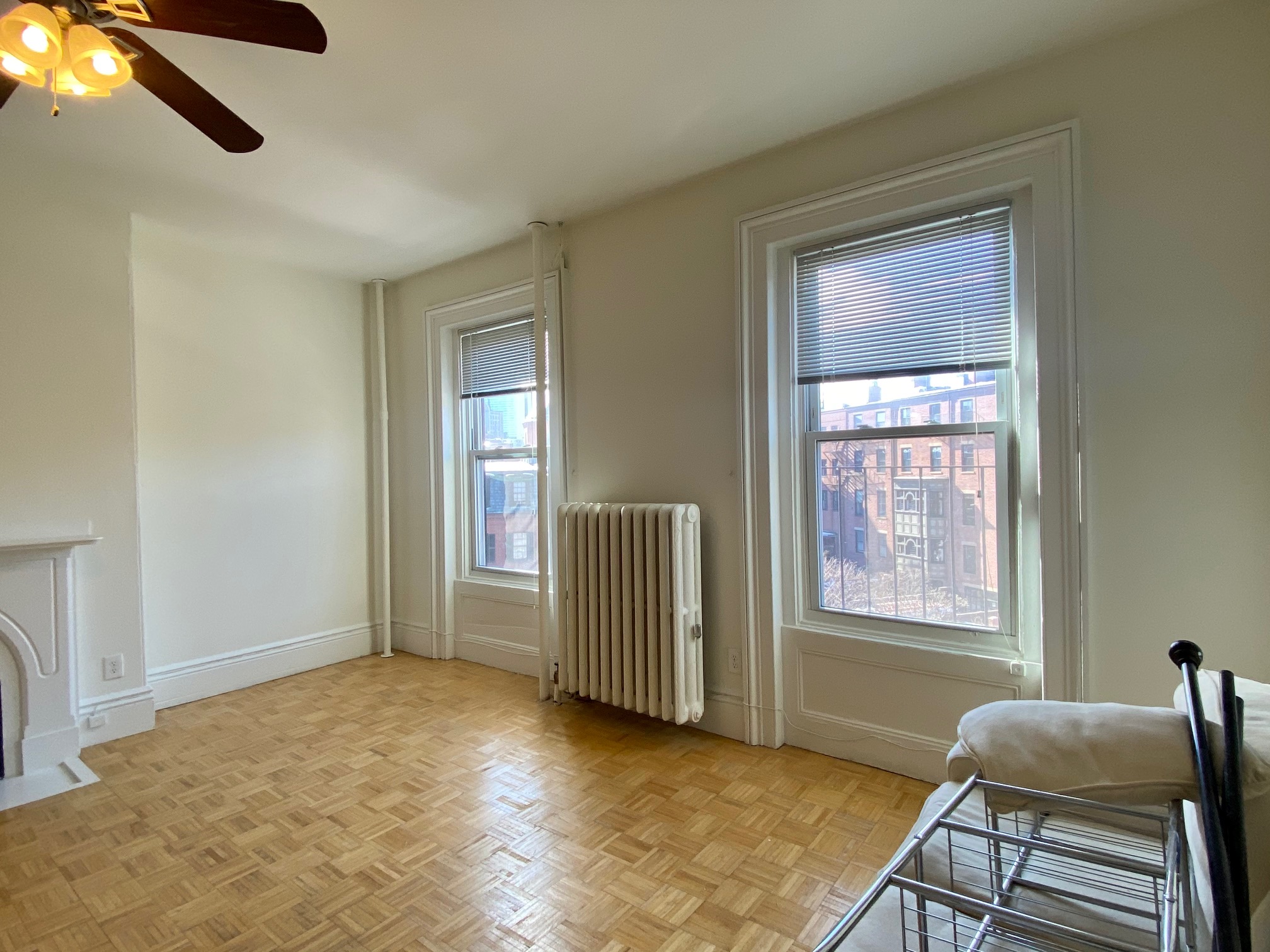 90 Charles St, Beacon Hill