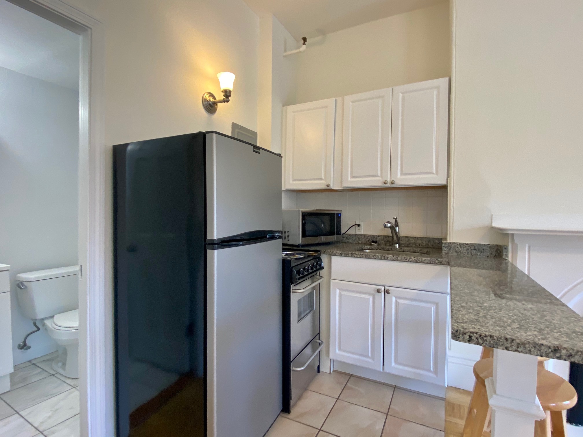 90 Charles St, Beacon Hill