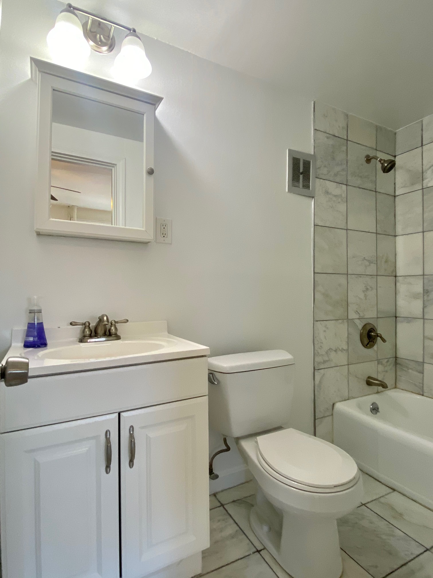 90 Charles St, Beacon Hill