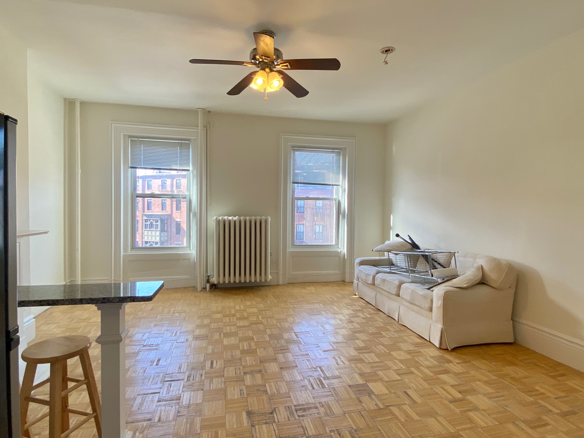 90 Charles St, Beacon Hill