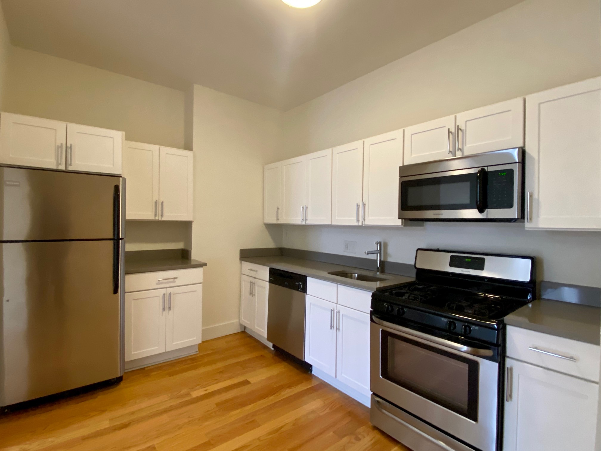 550 Massachusetts Ave, South End