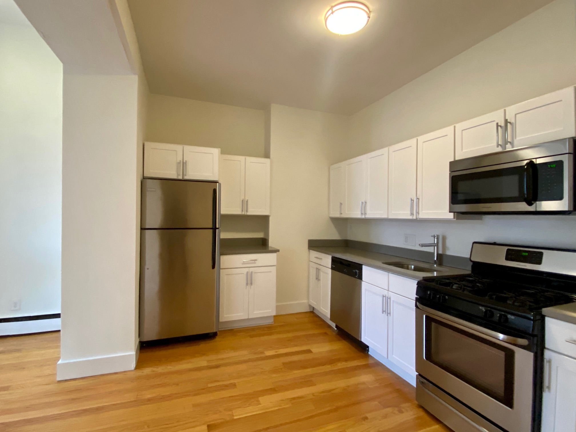 550 Massachusetts Ave, South End