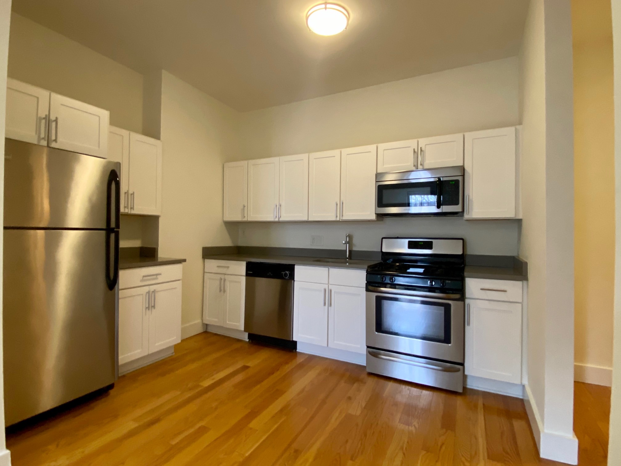 550 Massachusetts Ave, South End