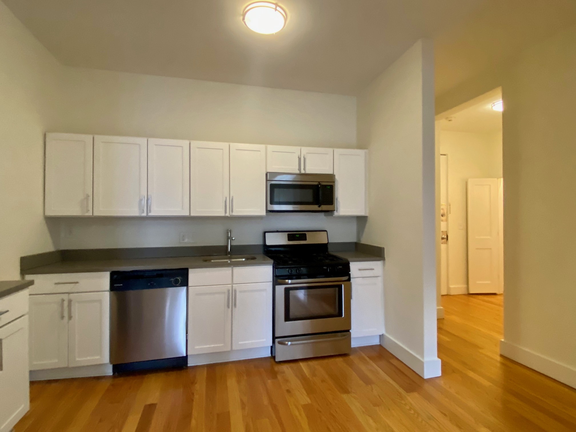 550 Massachusetts Ave, South End