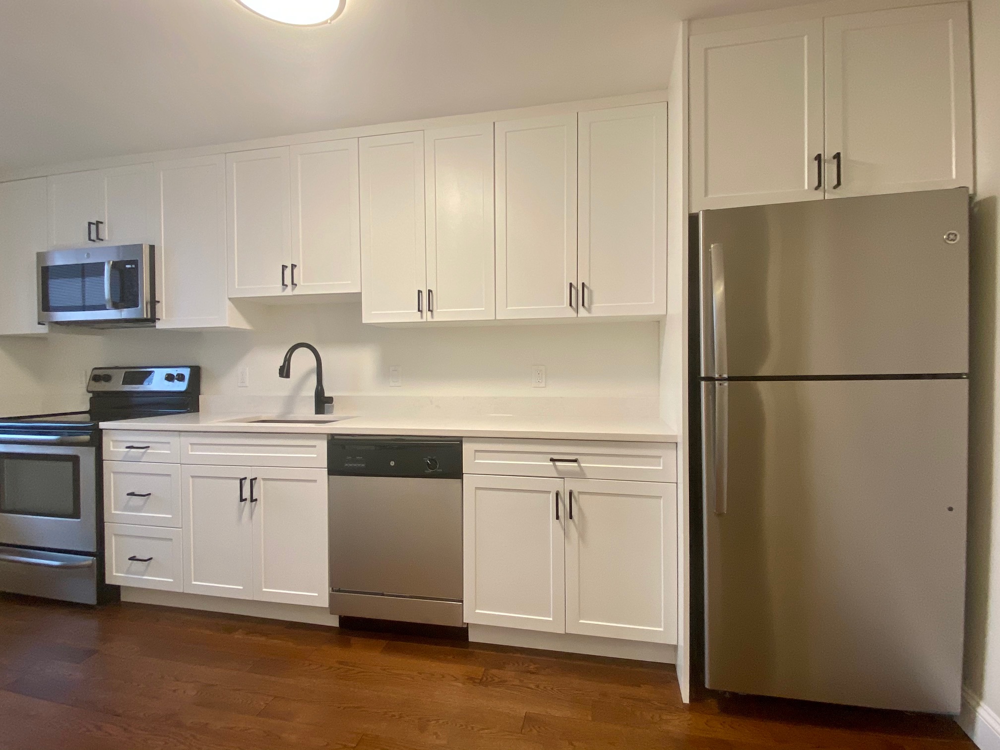 525 Massachusetts Ave, Roxbury