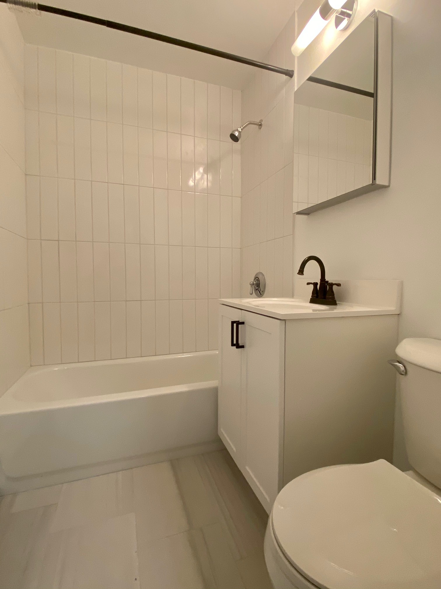 525 Massachusetts Ave, Roxbury