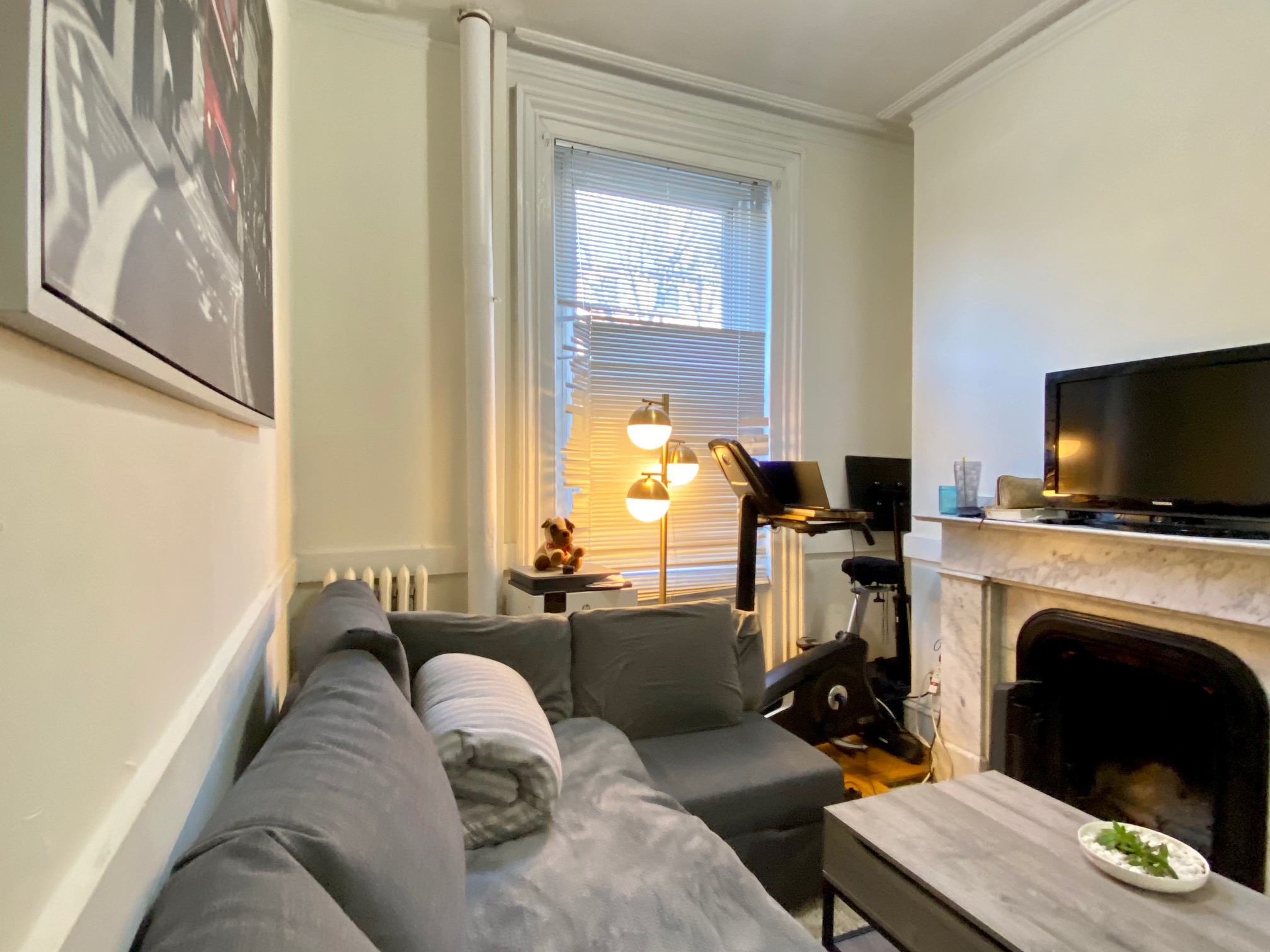 Studio bed, 1 bath apartment for rent at 92 Charles St Unit 11, Beacon Hill — photo 2 of 10