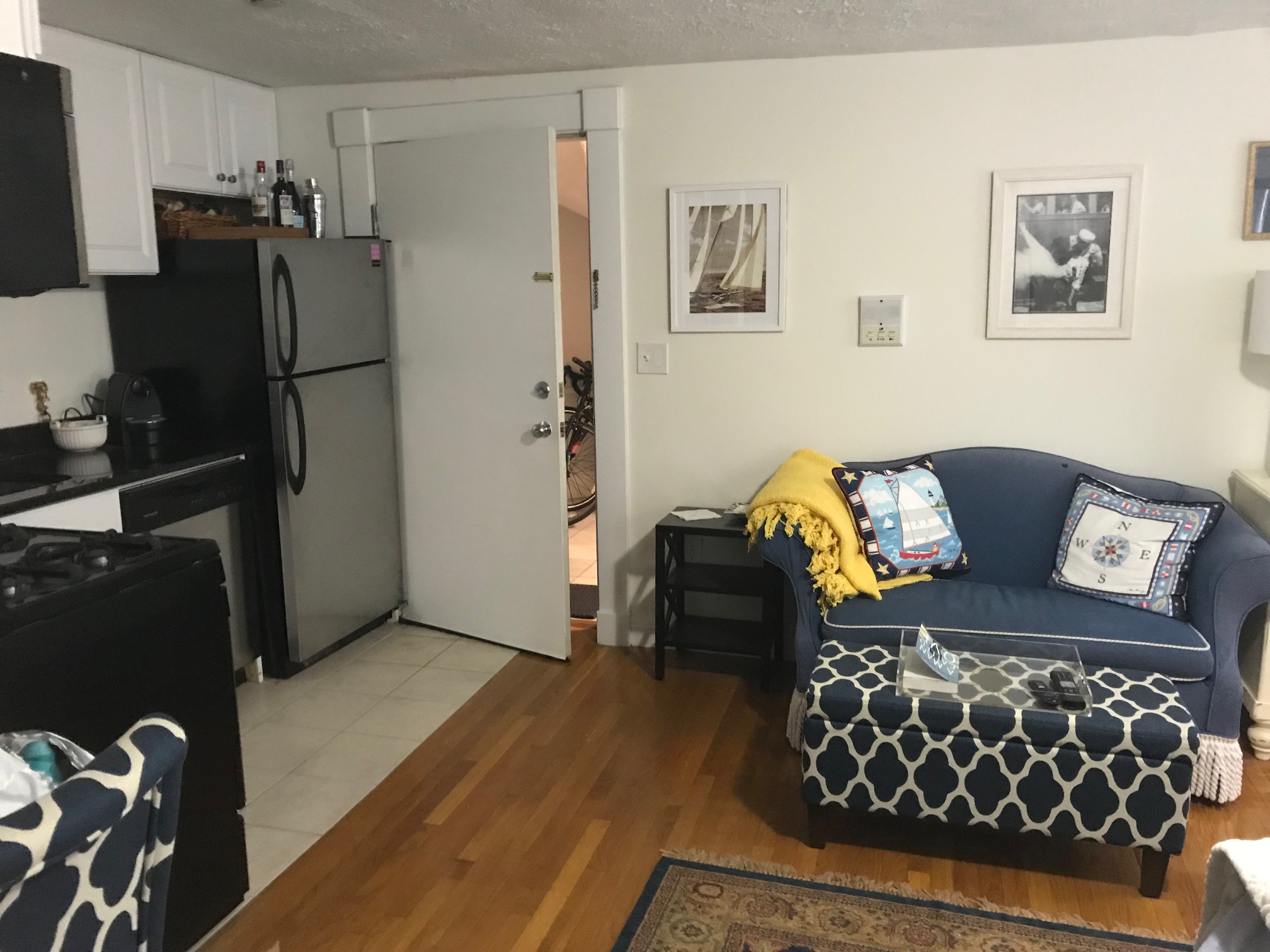 Studio bed, 1 bath apartment for rent at 65 Hancock St Unit 1F, Beacon Hill — photo 4 of 9