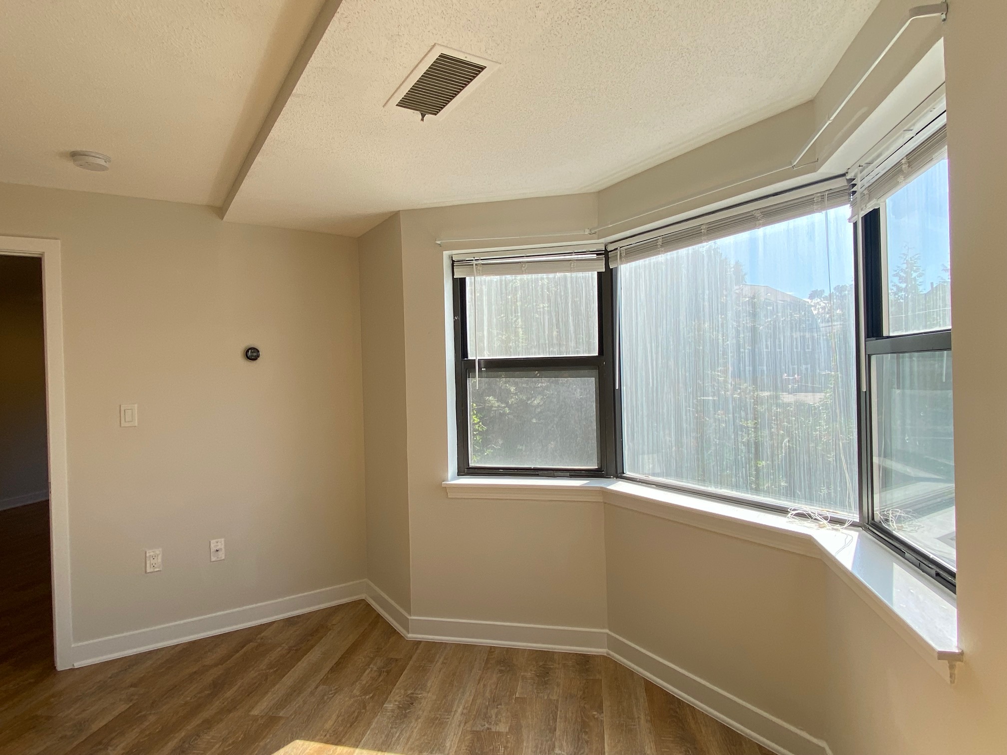 1 bed, 1 bath apartment for rent at 25 Webster Ave Unit 105, Union Square — photo 19 of 29