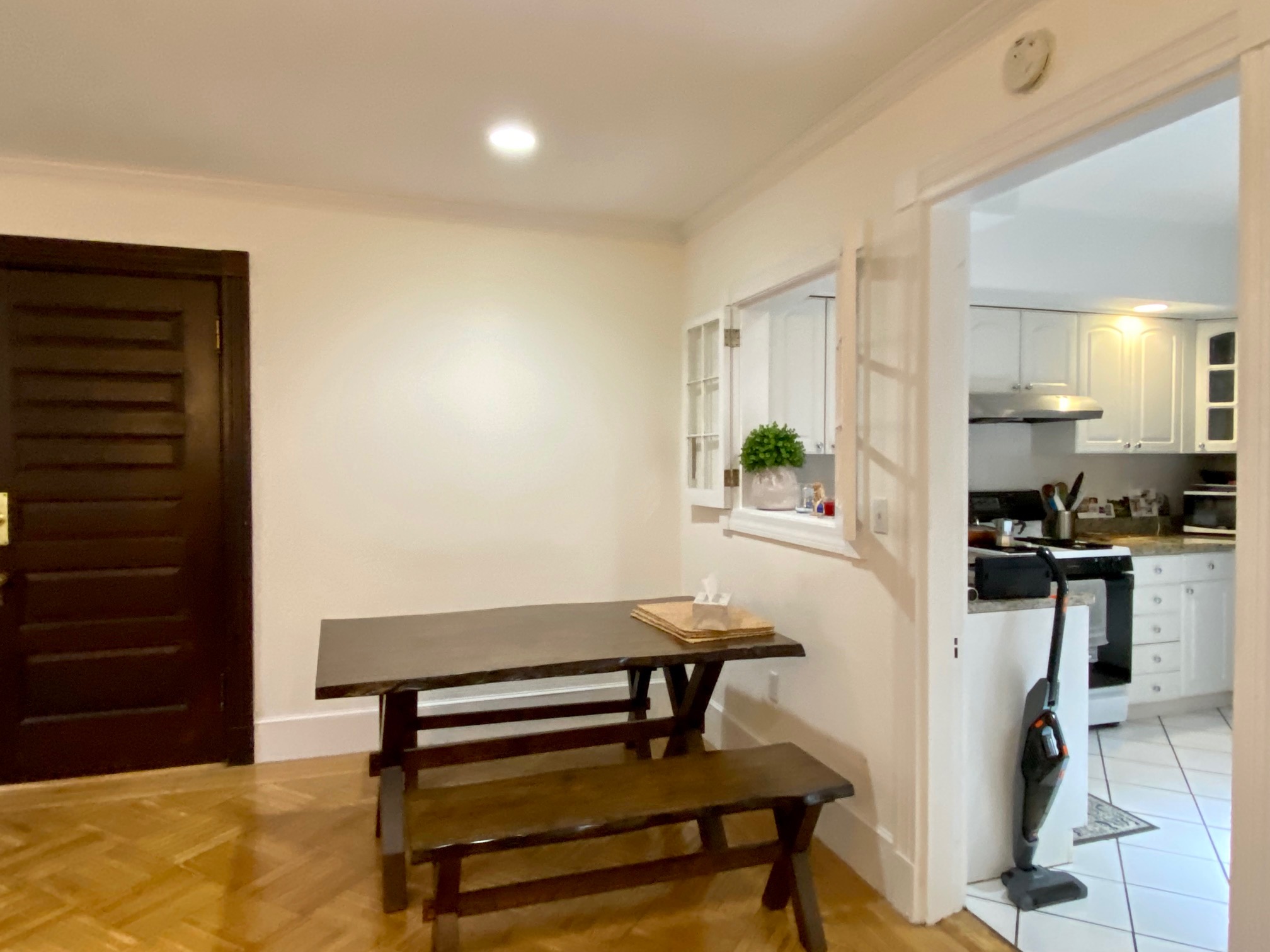 176 Commonwealth Ave, Back Bay