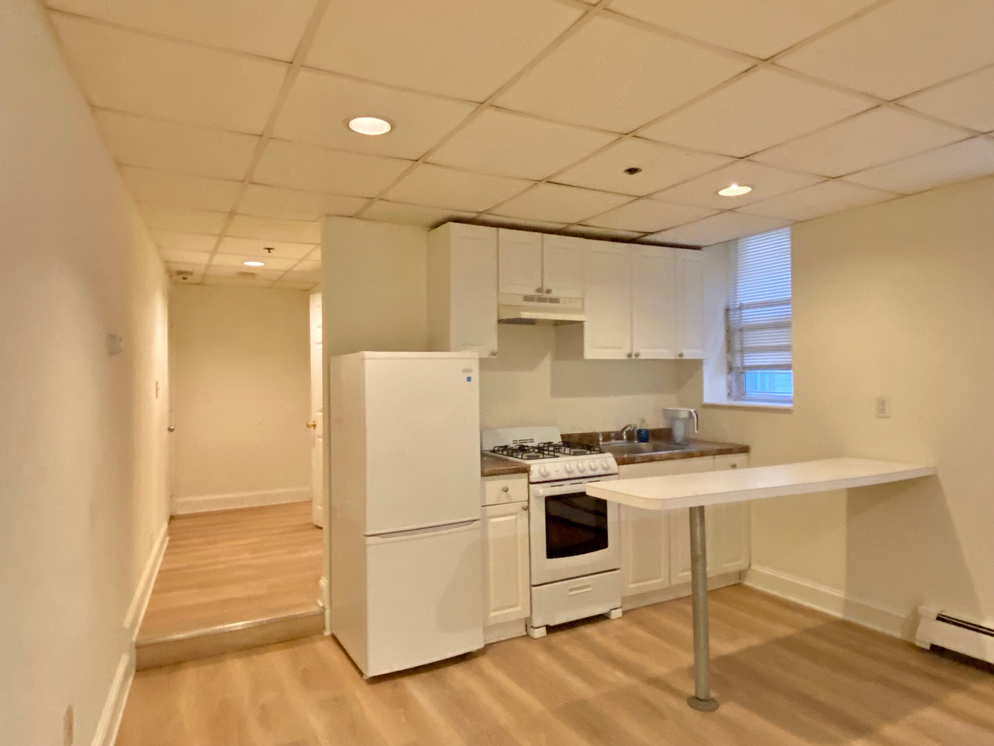 1 bed, 1 bath apartment for rent at 42 Strathmore Rd Unit C, Brighton — photo 2 of 24