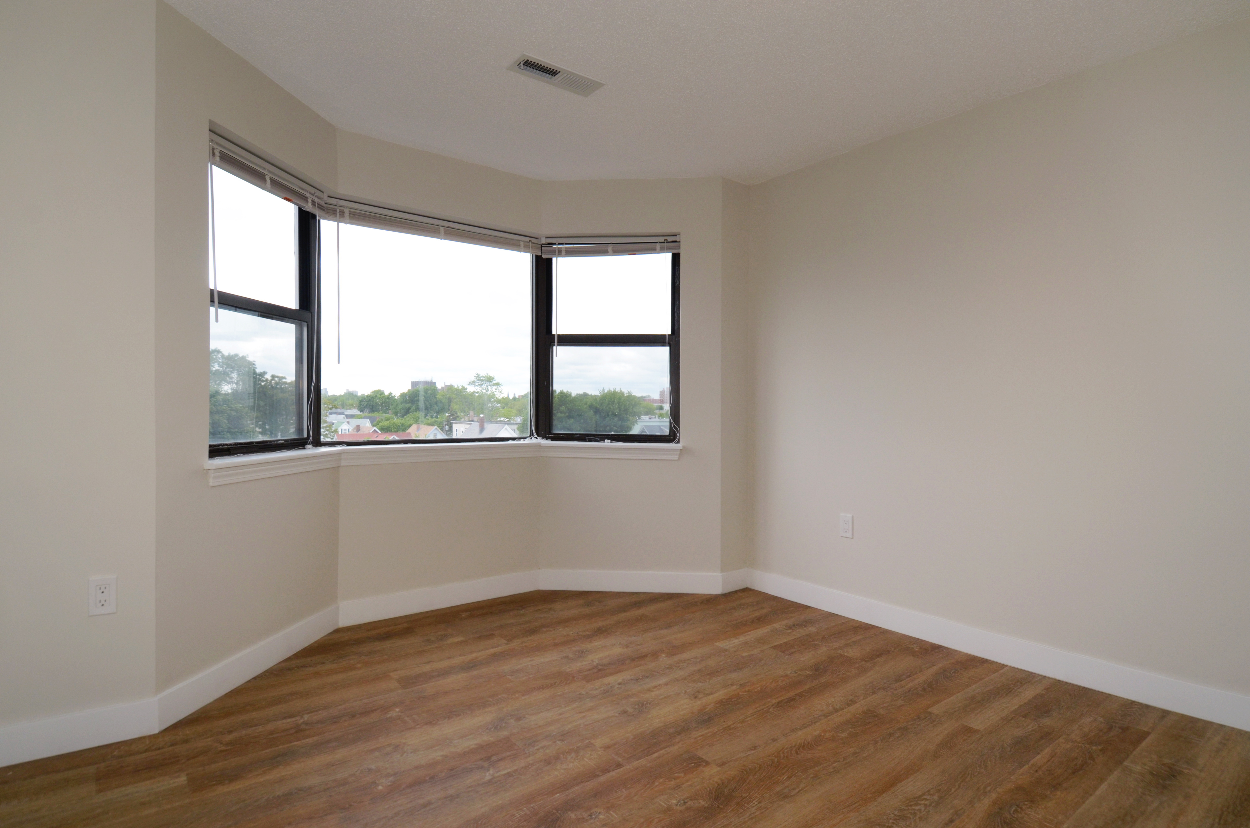 2 bed, 1 bath apartment for rent at 25 Webster Ave Unit 407, Prospect Hill — photo 6 of 12