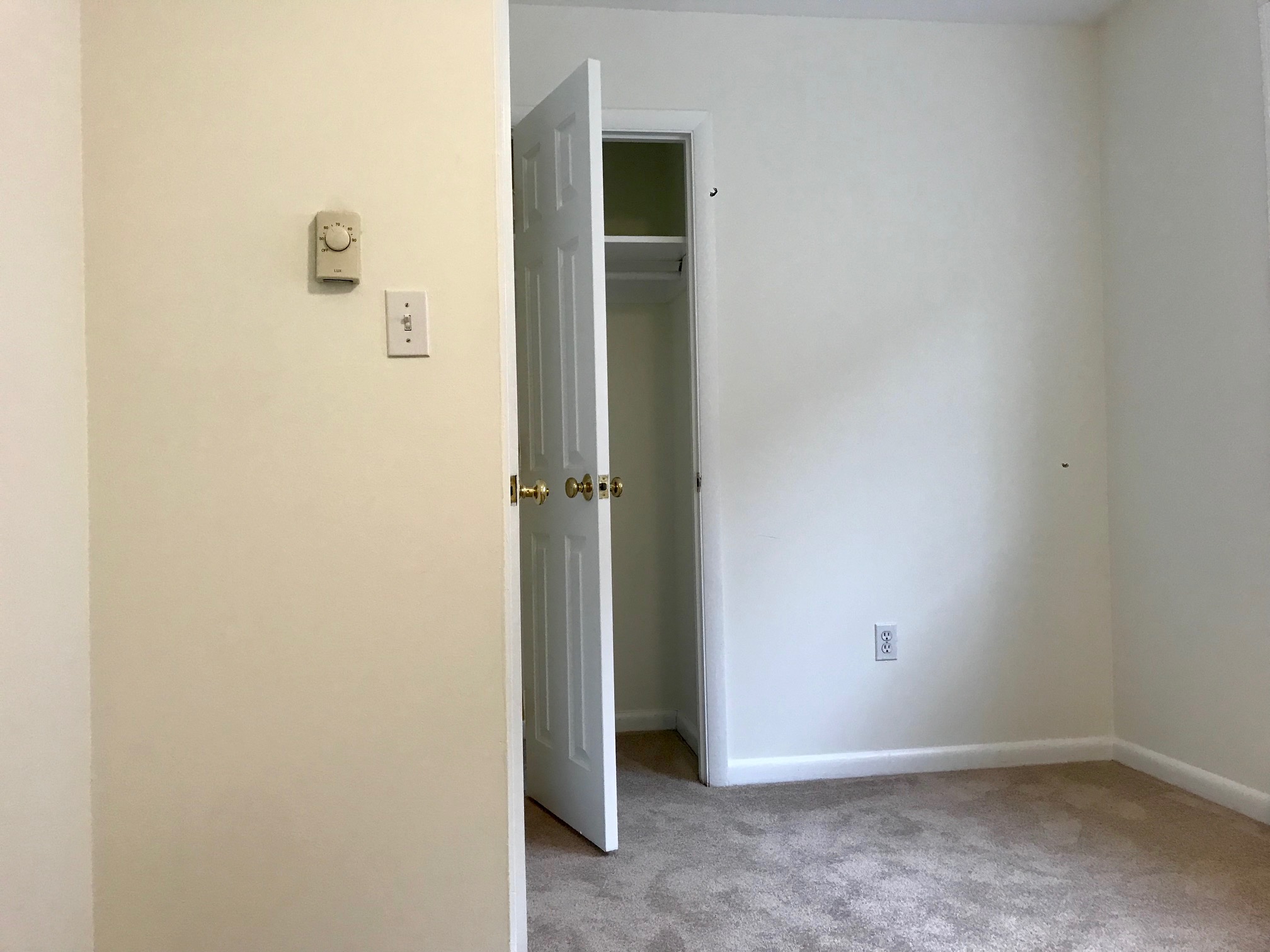 2 bed, 1 bath apartment for rent at 11 Embassy Rd Unit 29, Brighton — photo 9 of 10