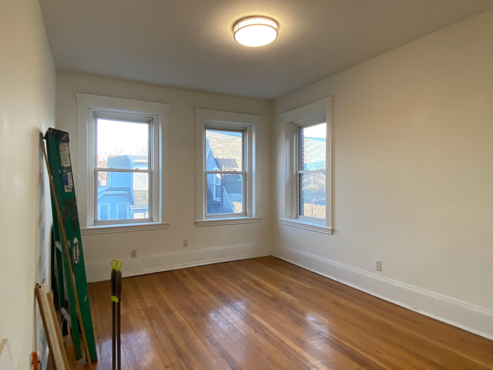 2 bed, 1 bath apartment for rent at 71 Brighton Ave Unit 6A, Allston — photo 11 of 15