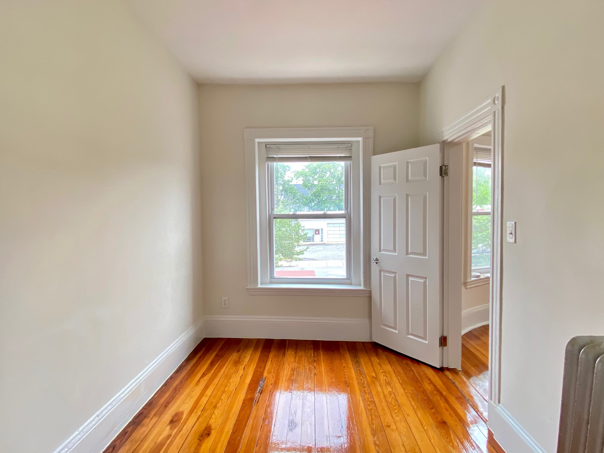 87 Brighton Ave, Allston