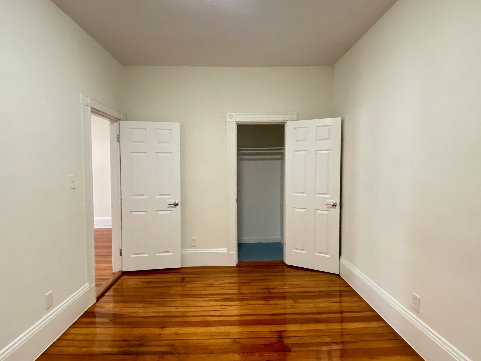 87 Brighton Ave, Allston