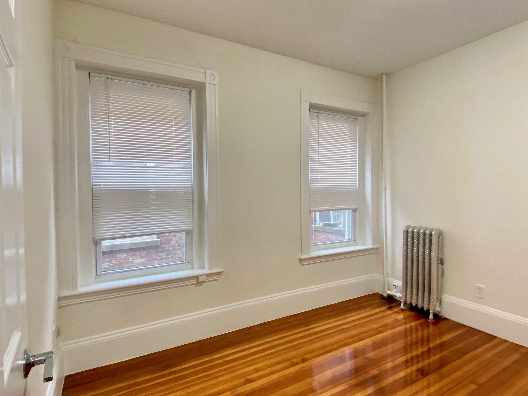 87 Brighton Ave, Allston