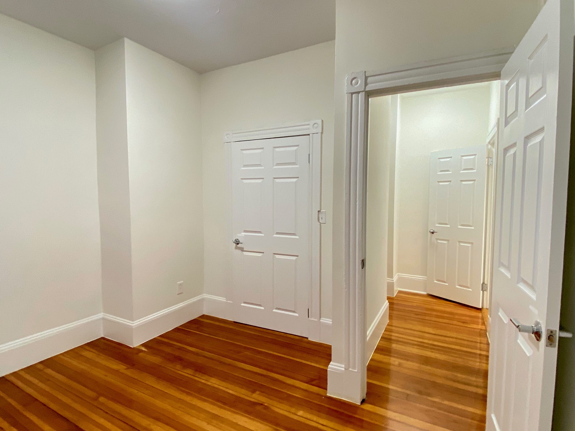 87 Brighton Ave, Allston