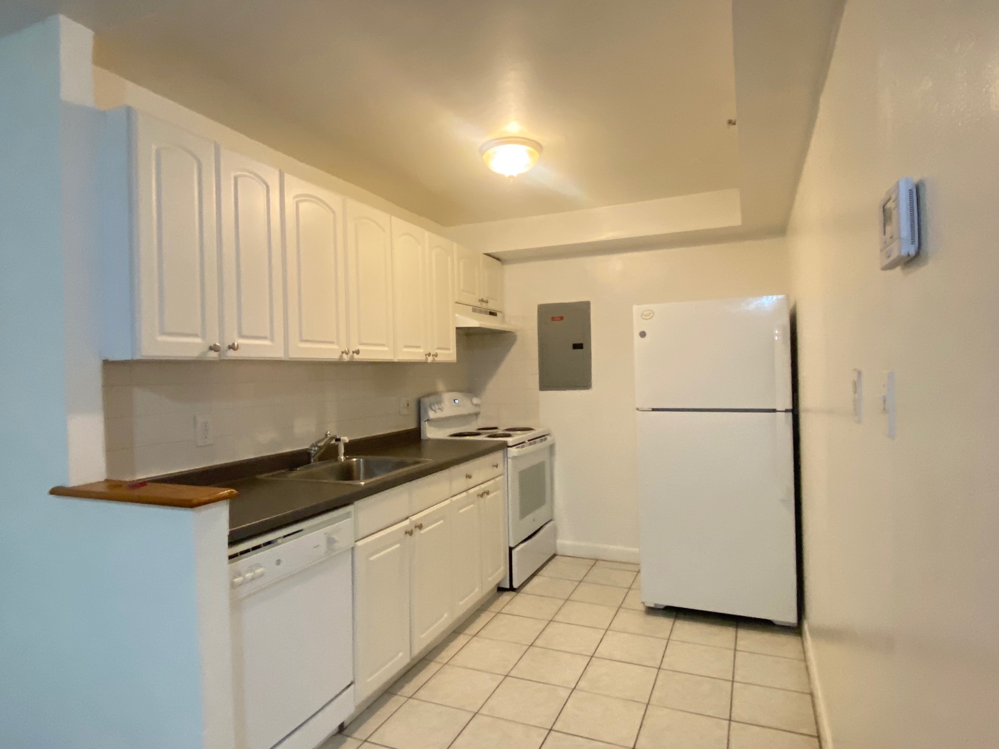 8 Griggs St, Allston