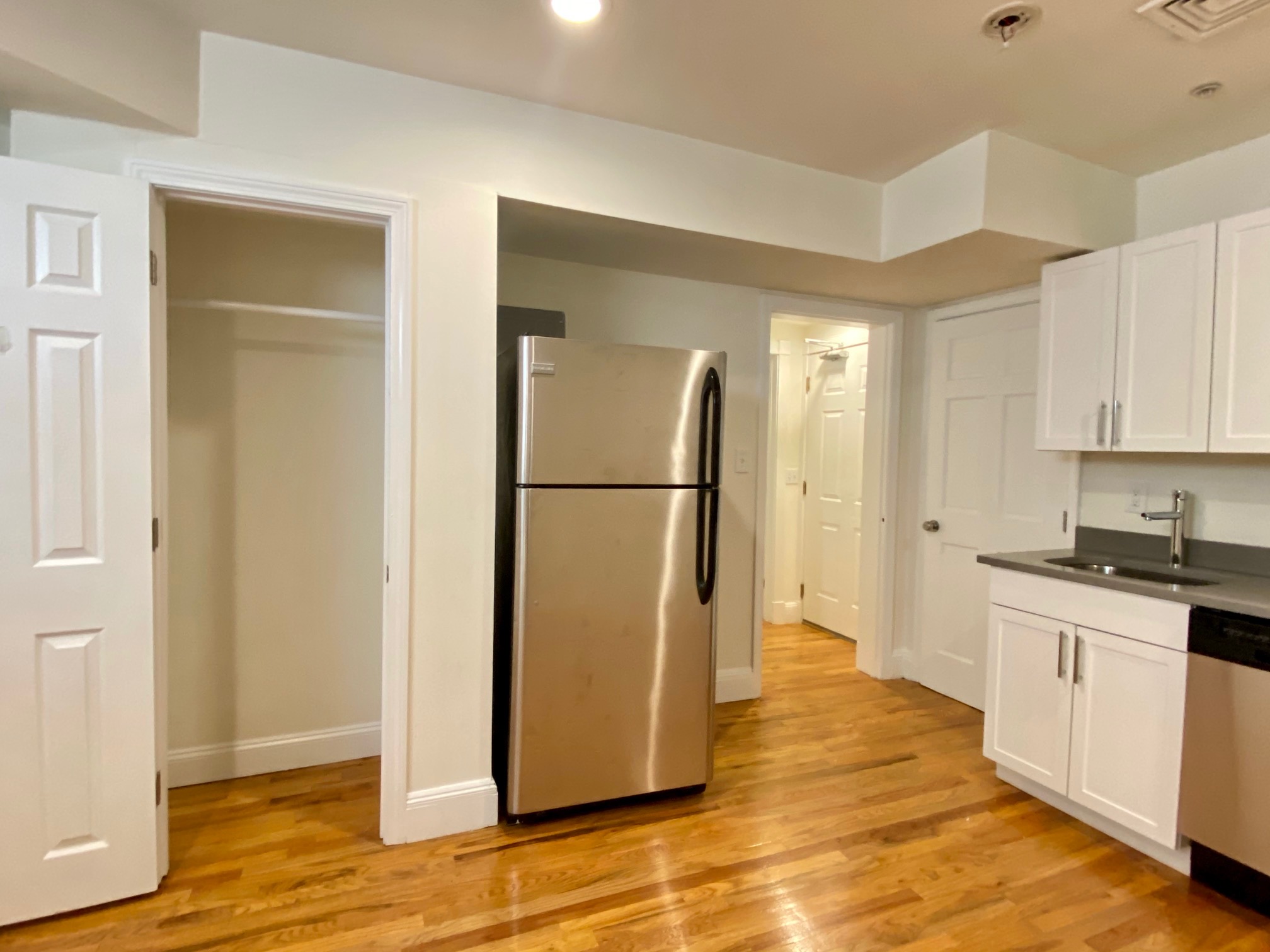 10 Brainerd Rd, Allston