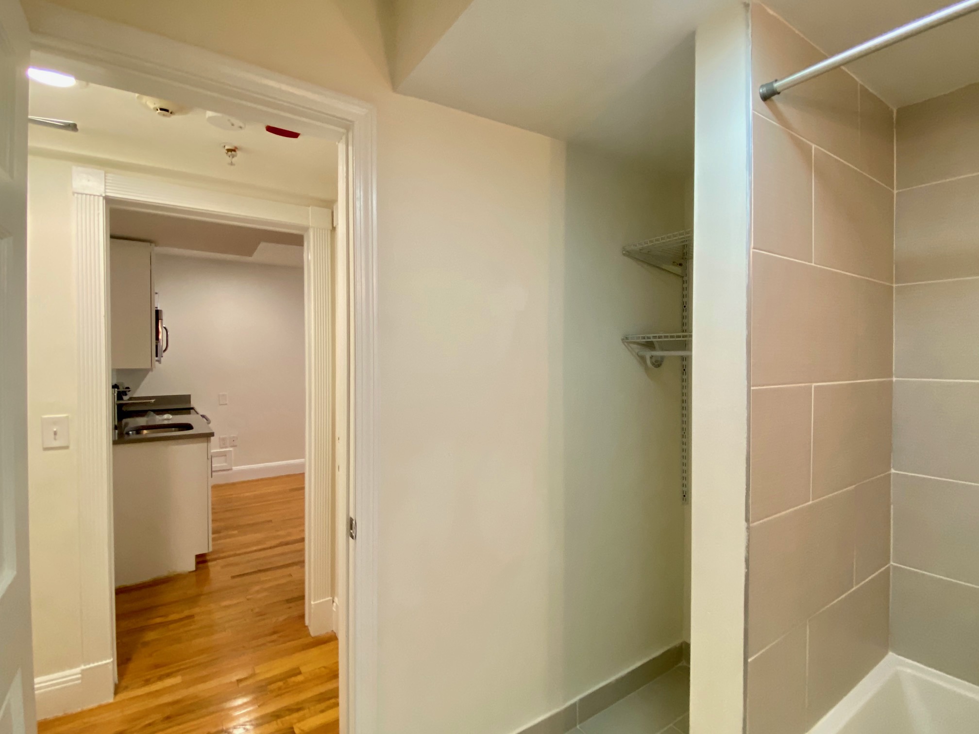 10 Brainerd Rd, Allston