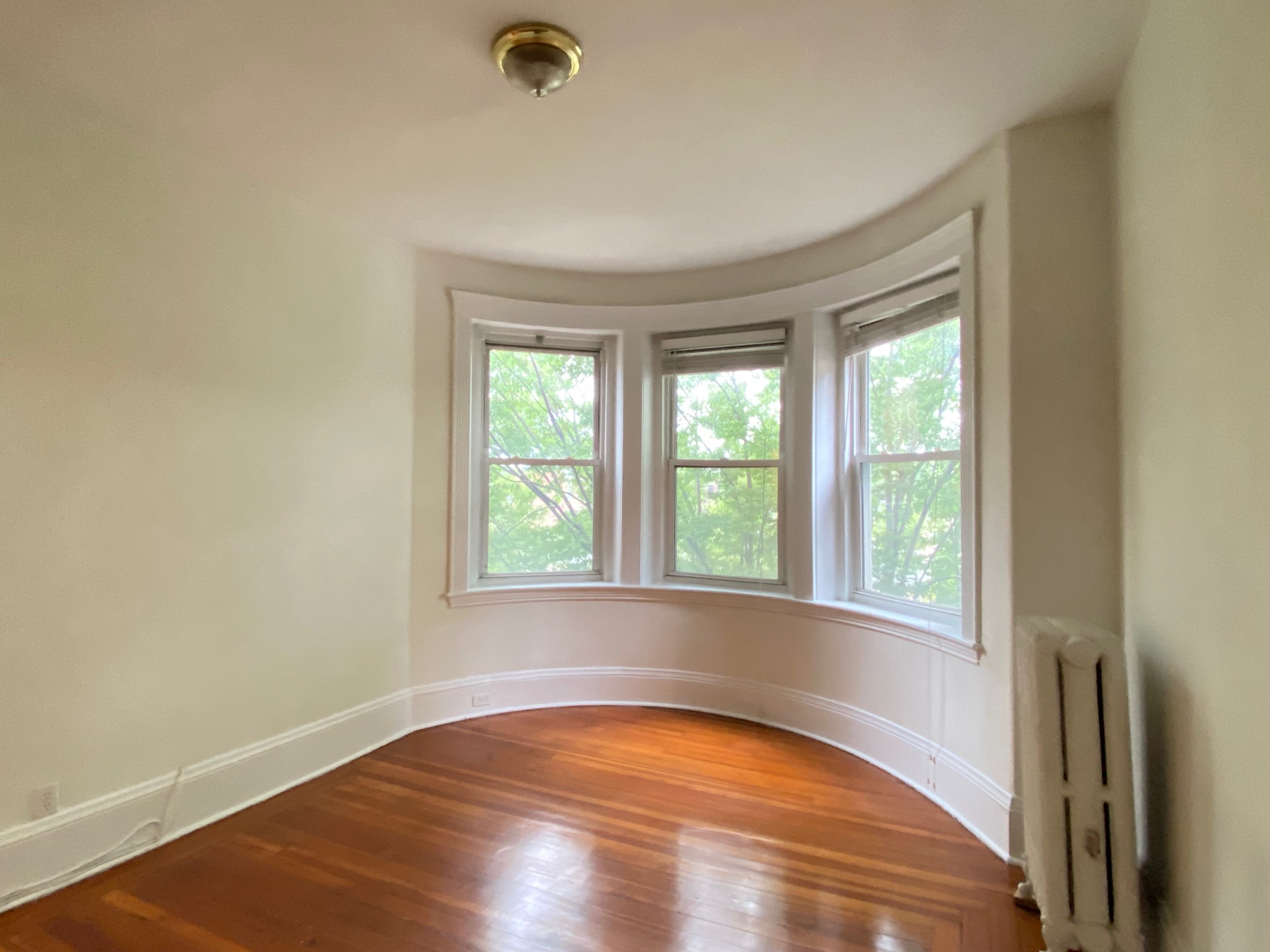 77 Brighton Ave, Allston