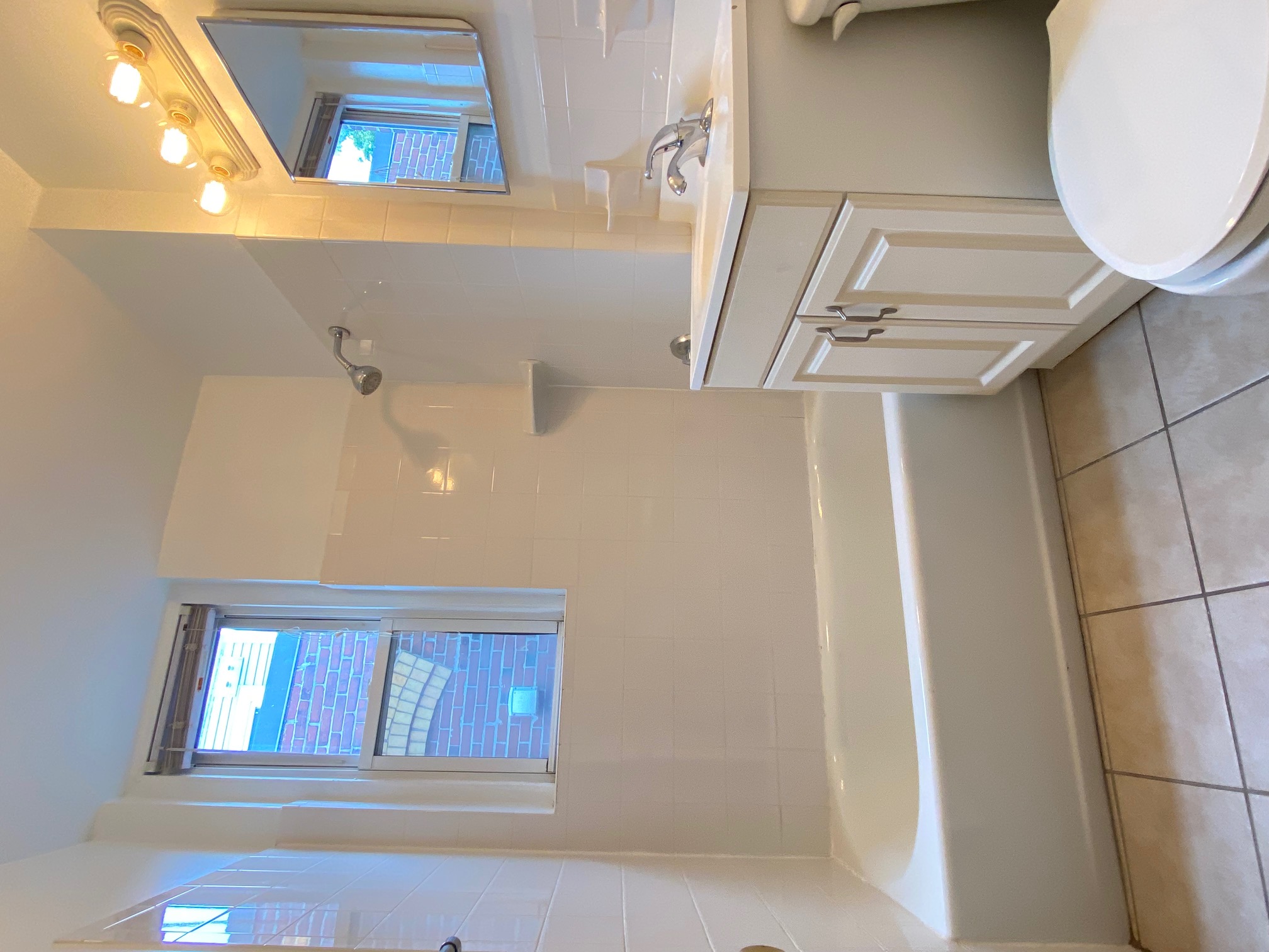 77 Brighton Ave, Allston