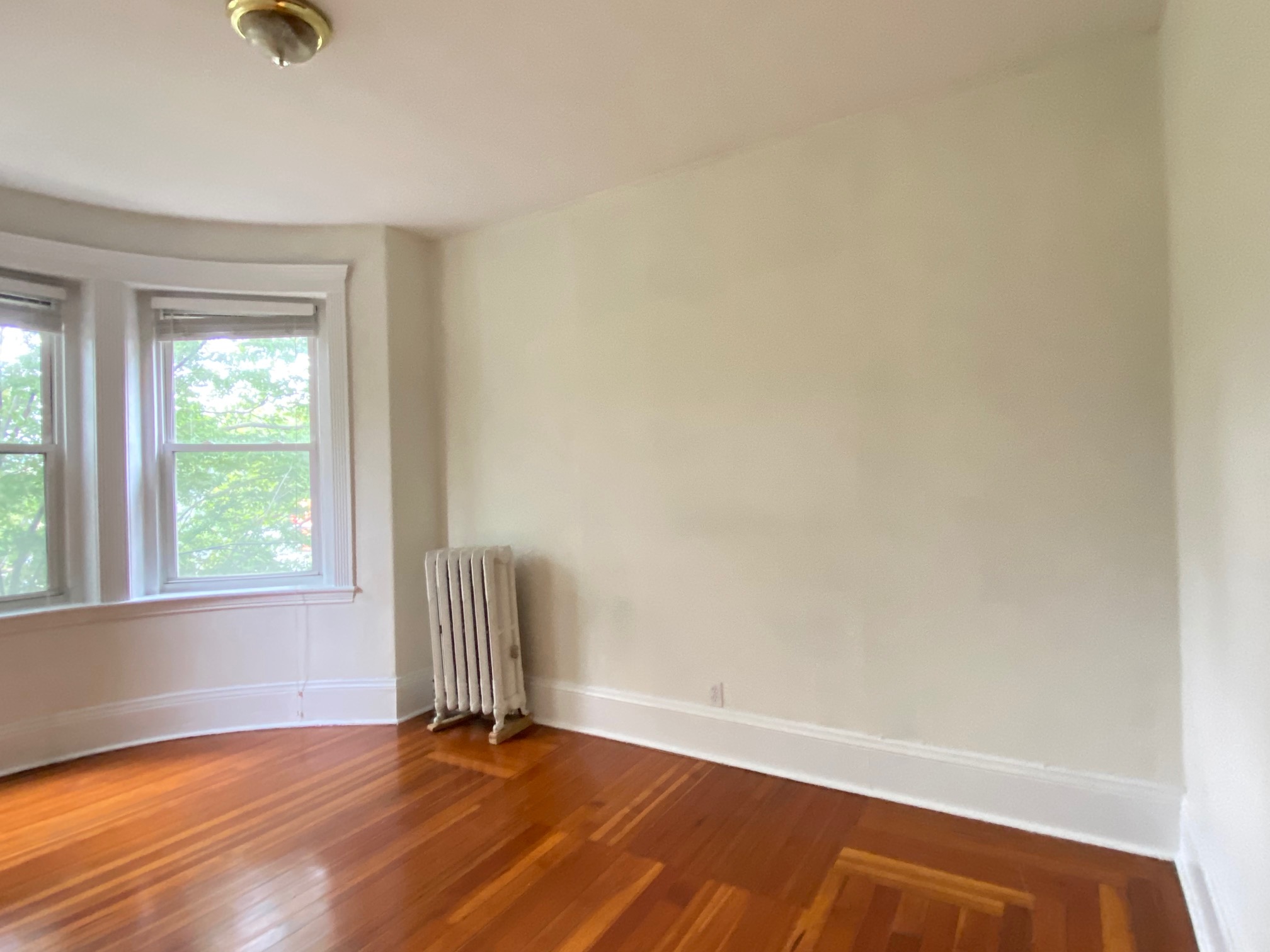 77 Brighton Ave, Allston