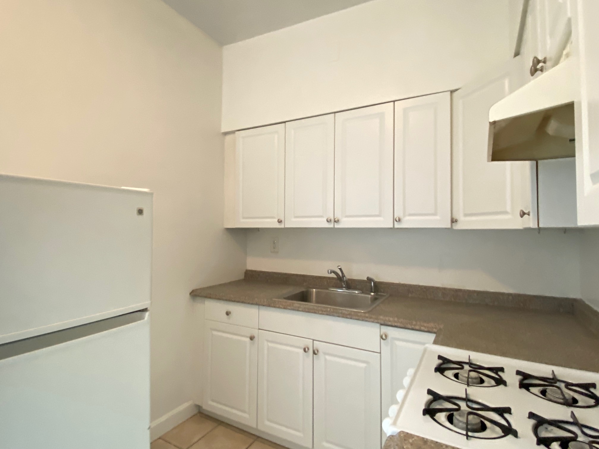 77 Brighton Ave, Allston