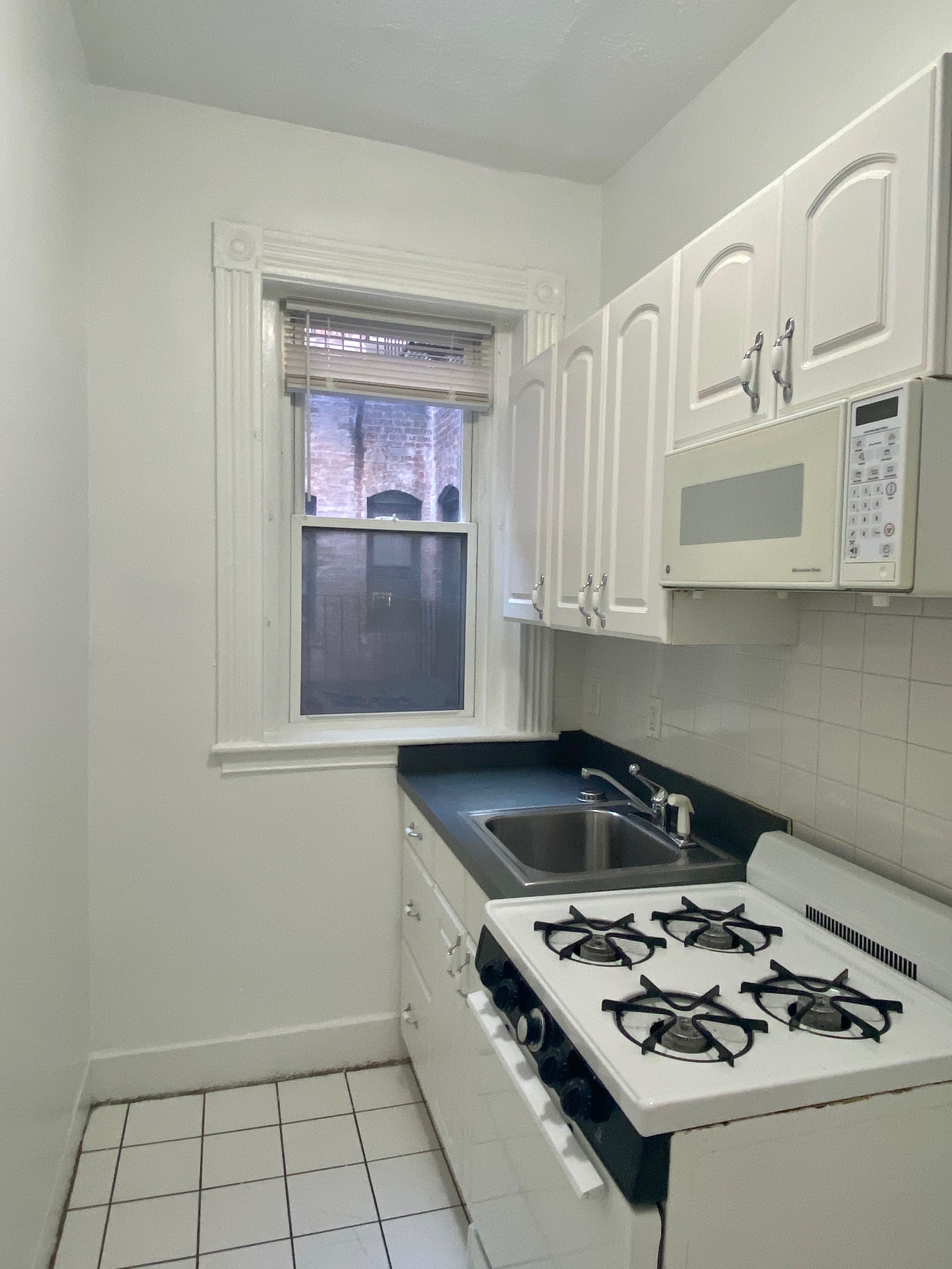 1302 Commonwealth Ave, Allston