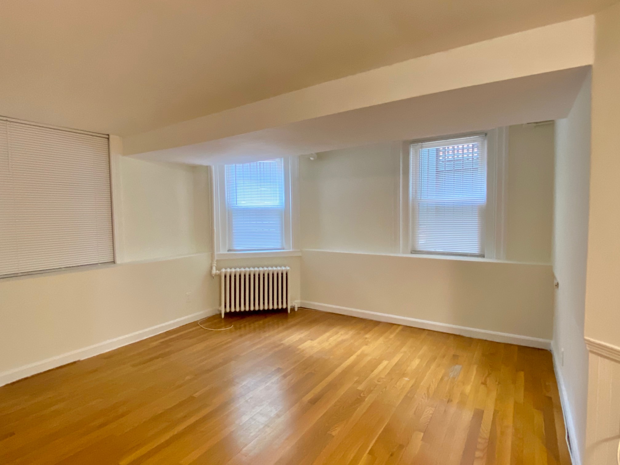 176 Commonwealth Ave, Back Bay