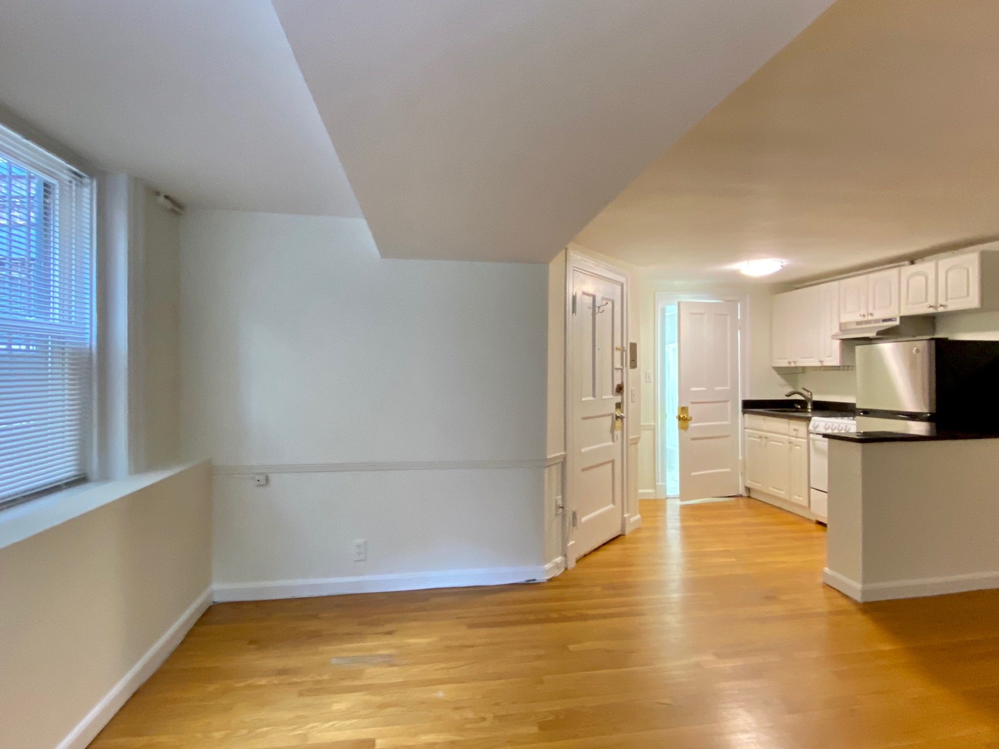 176 Commonwealth Ave, Back Bay