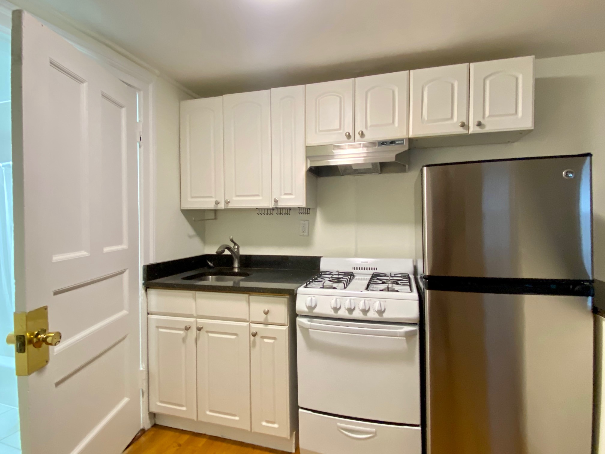 176 Commonwealth Ave, Back Bay