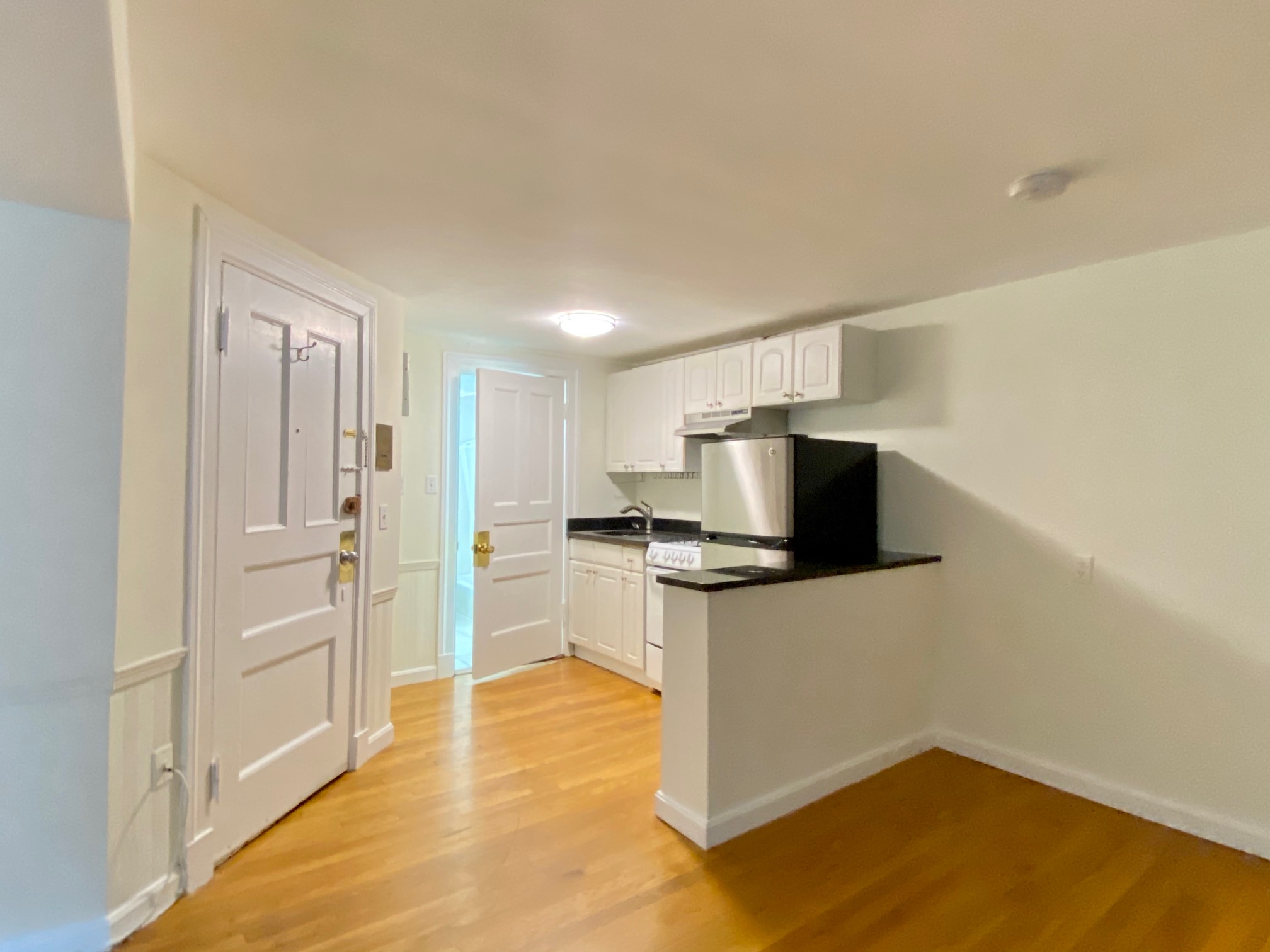 176 Commonwealth Ave, Back Bay