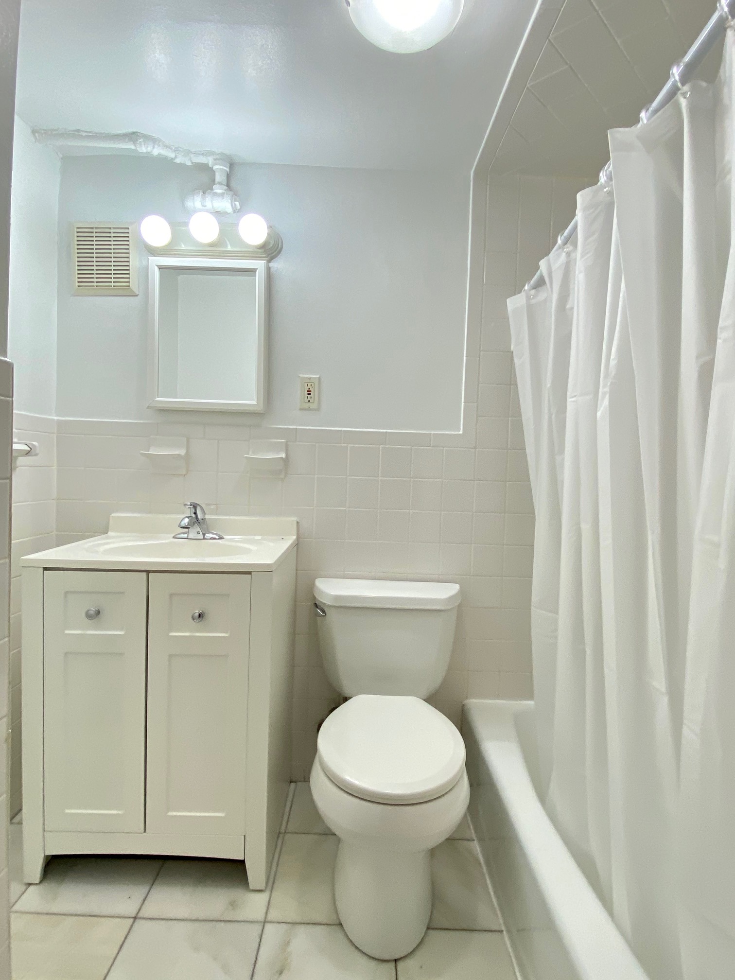 176 Commonwealth Ave, Back Bay