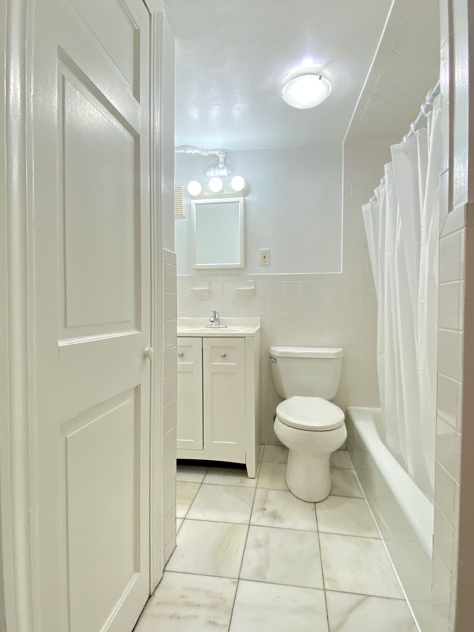 176 Commonwealth Ave, Back Bay