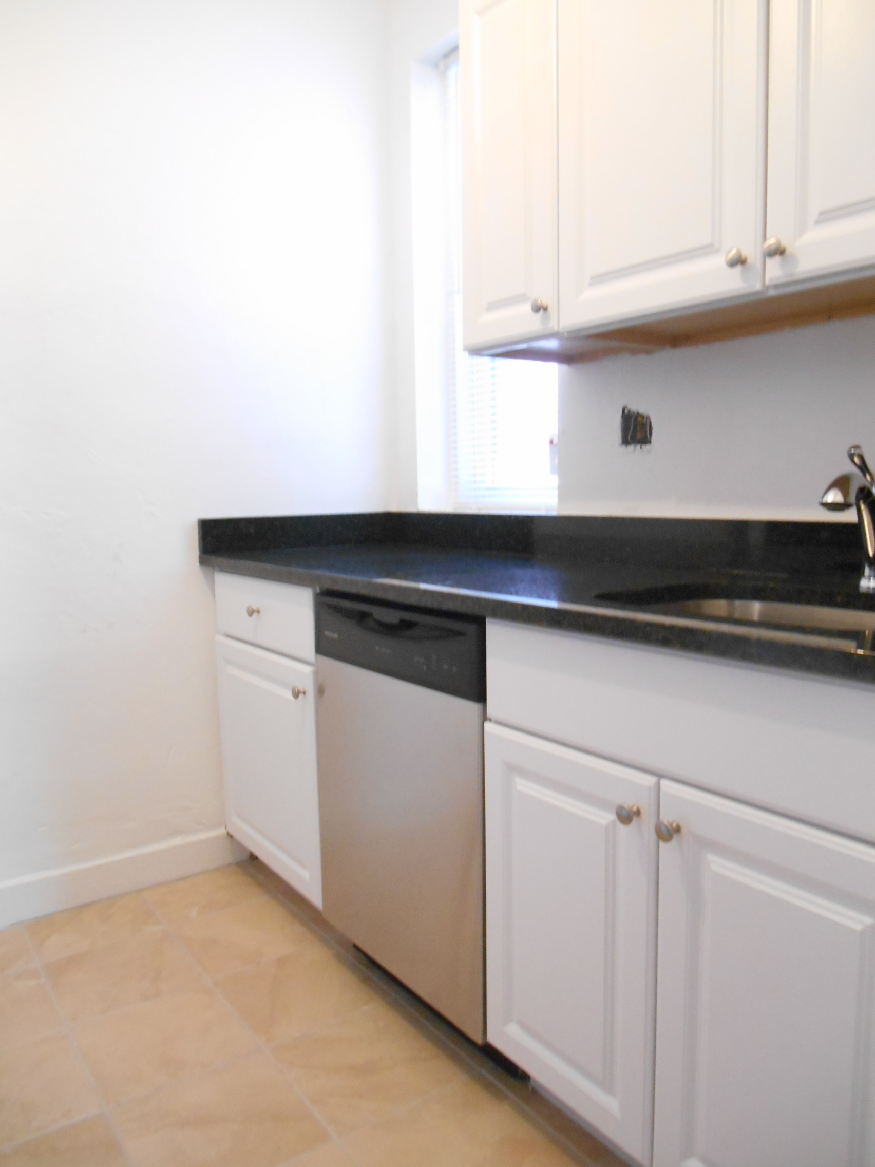 74 Brainerd Rd, Allston