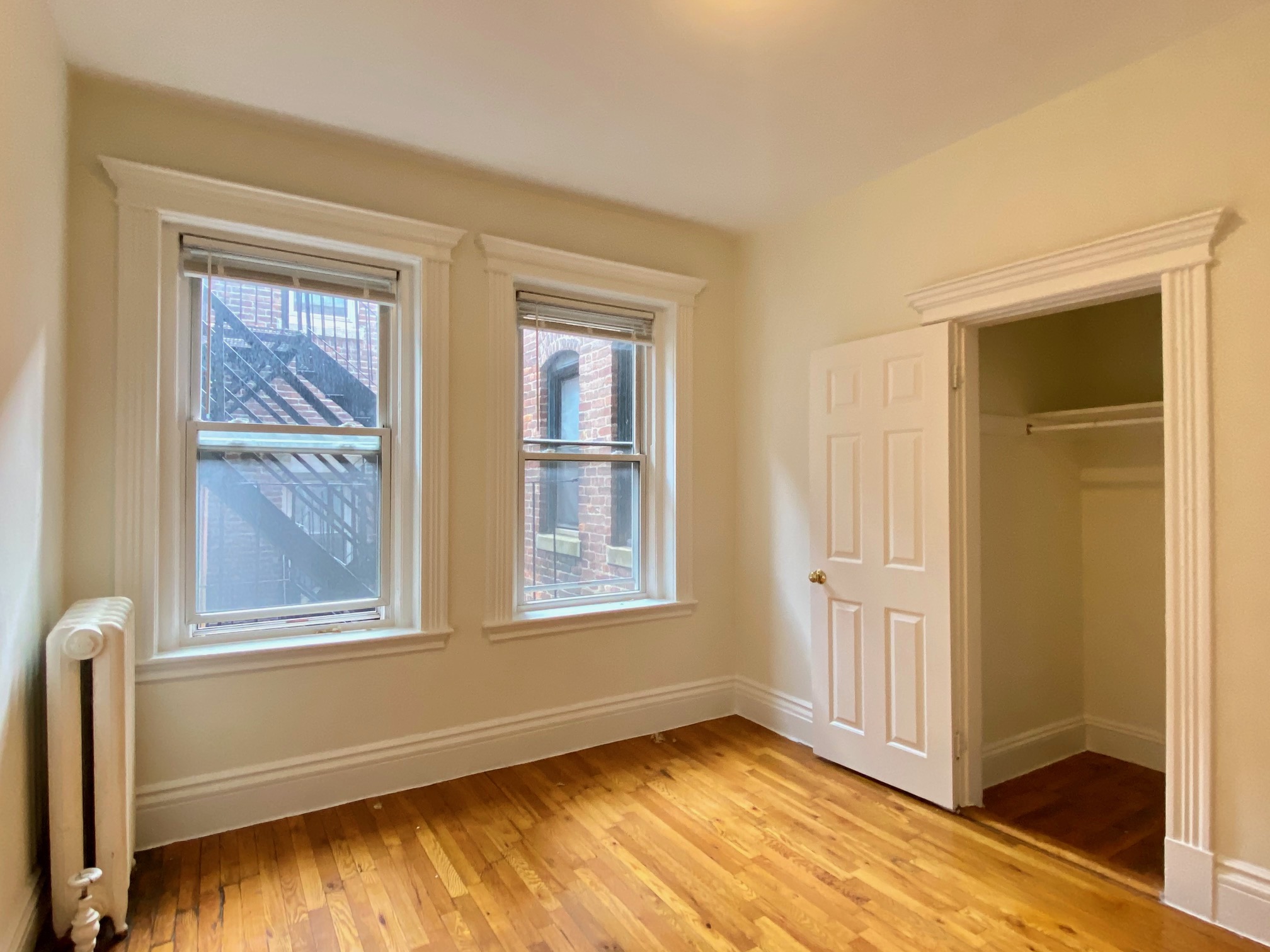 1298 Commonwealth Ave, Allston