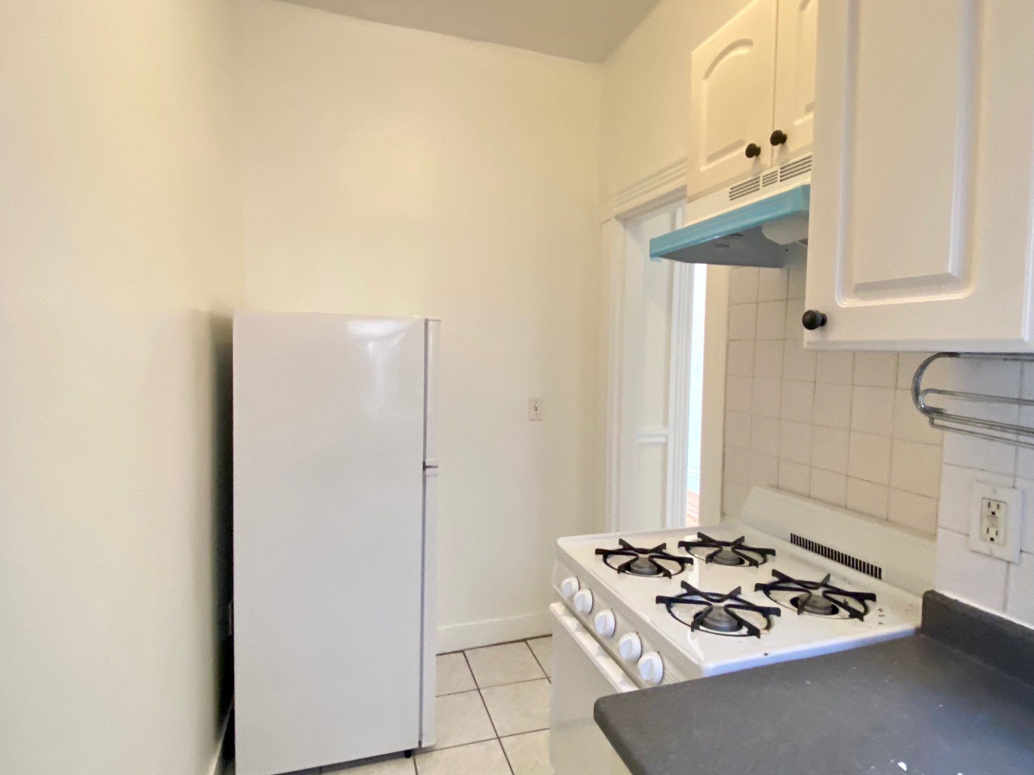 1298 Commonwealth Ave, Allston