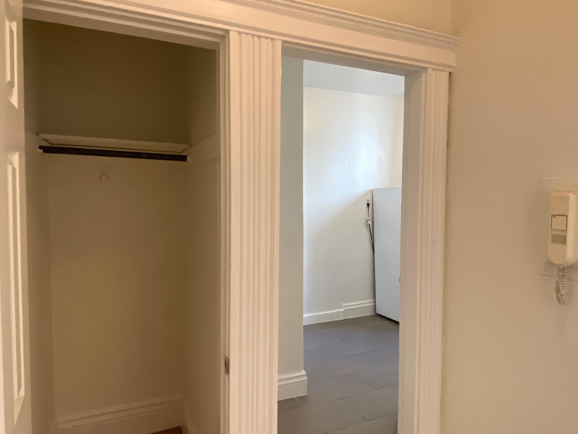 6 Camelot Ct, Brighton