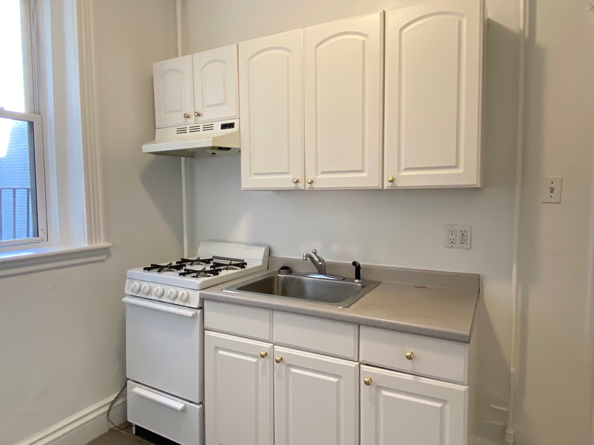 6 Camelot Ct, Brighton