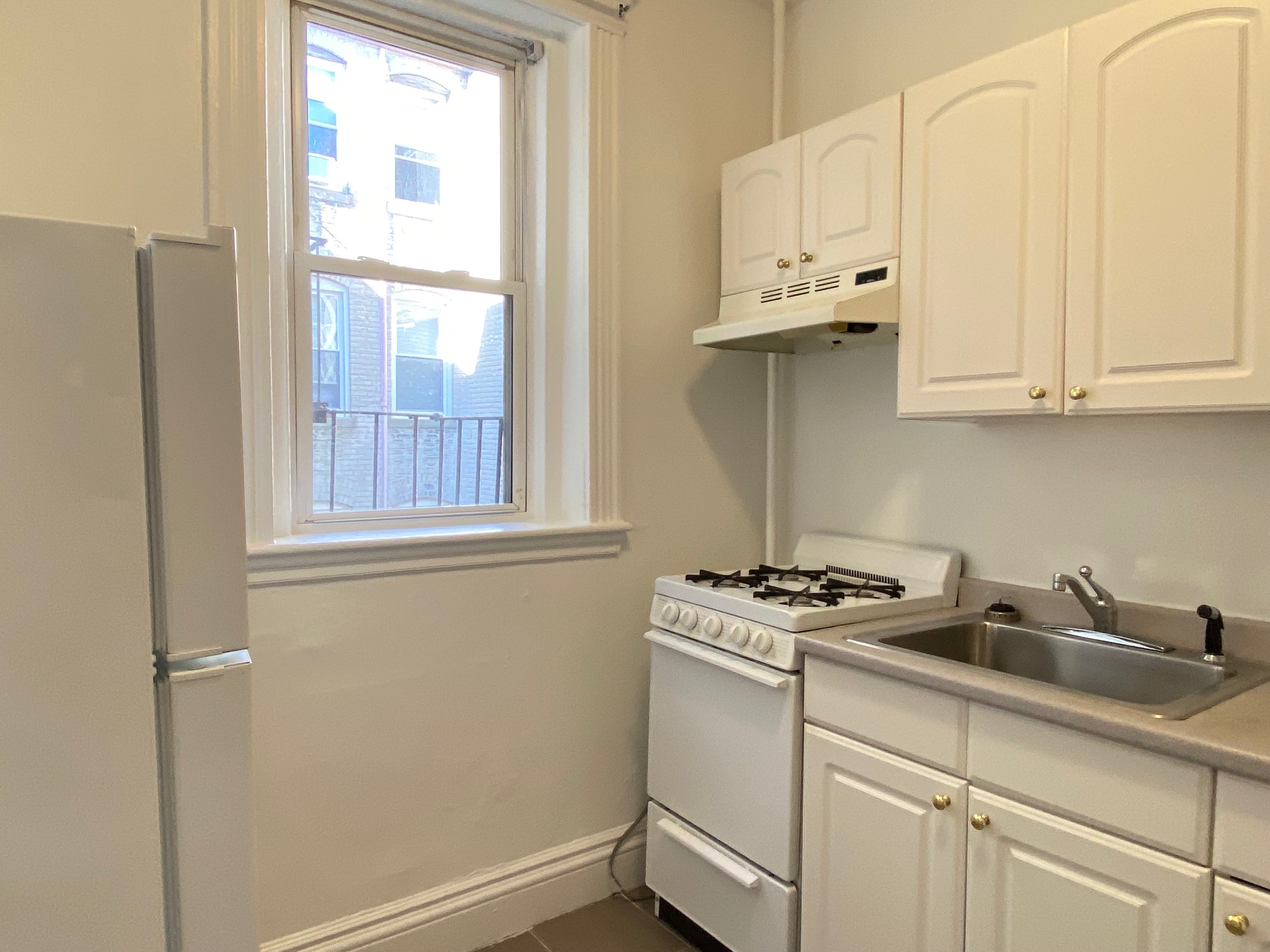 6 Camelot Ct, Brighton