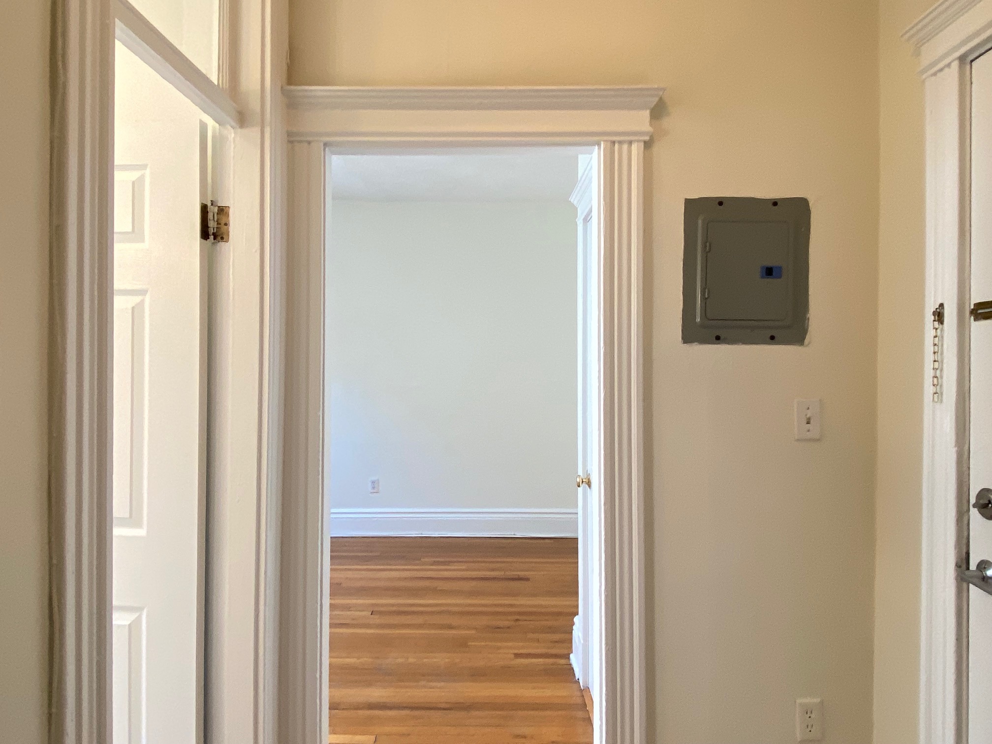 6 Camelot Ct, Brighton